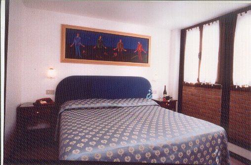 Hesperia Hotel 3*