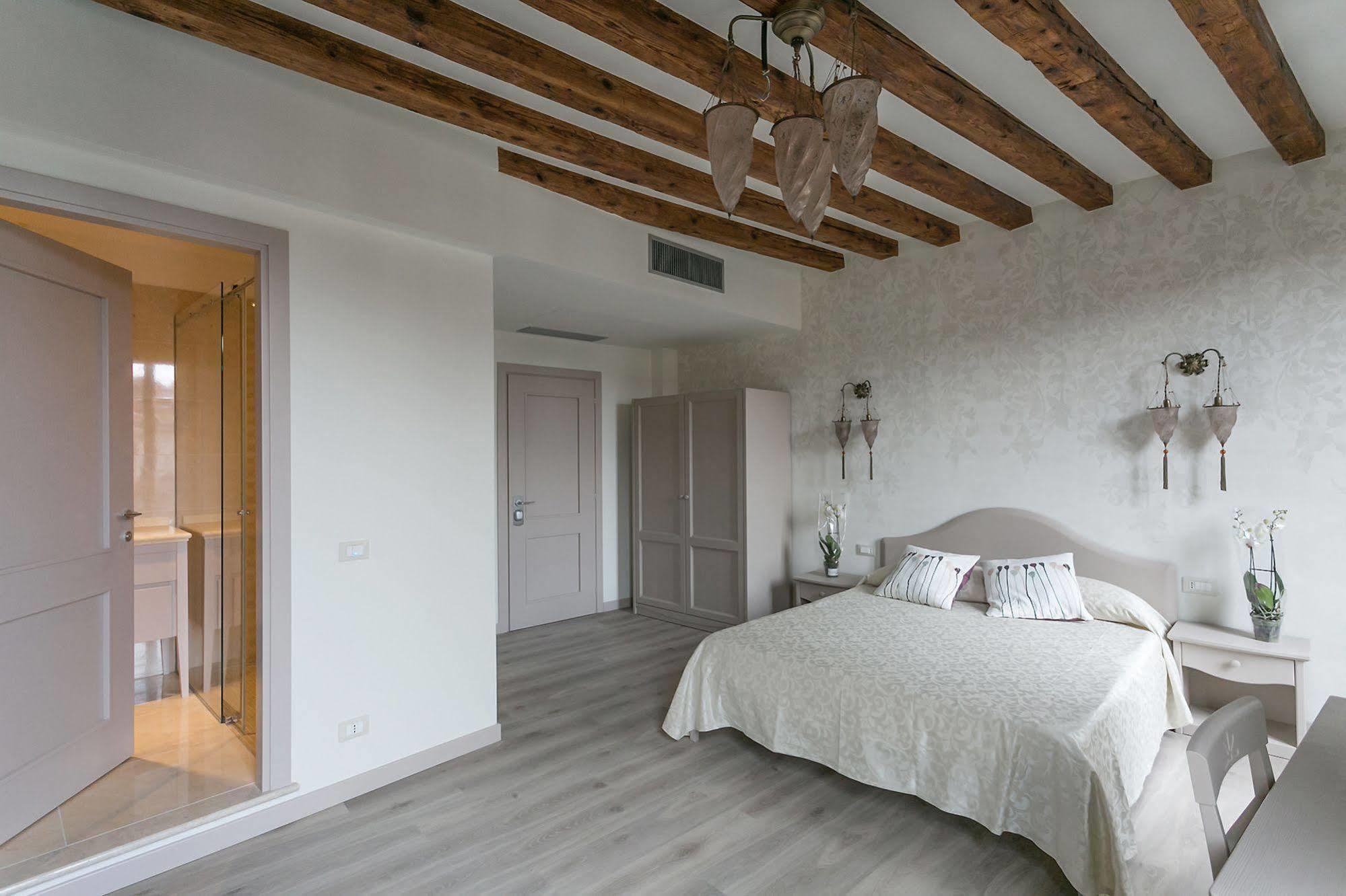 Bed & Breakfast Guest House Ca' Dell'Angelo 2*