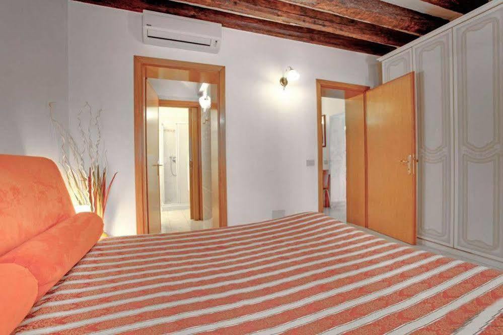 2960 Ca Frari *