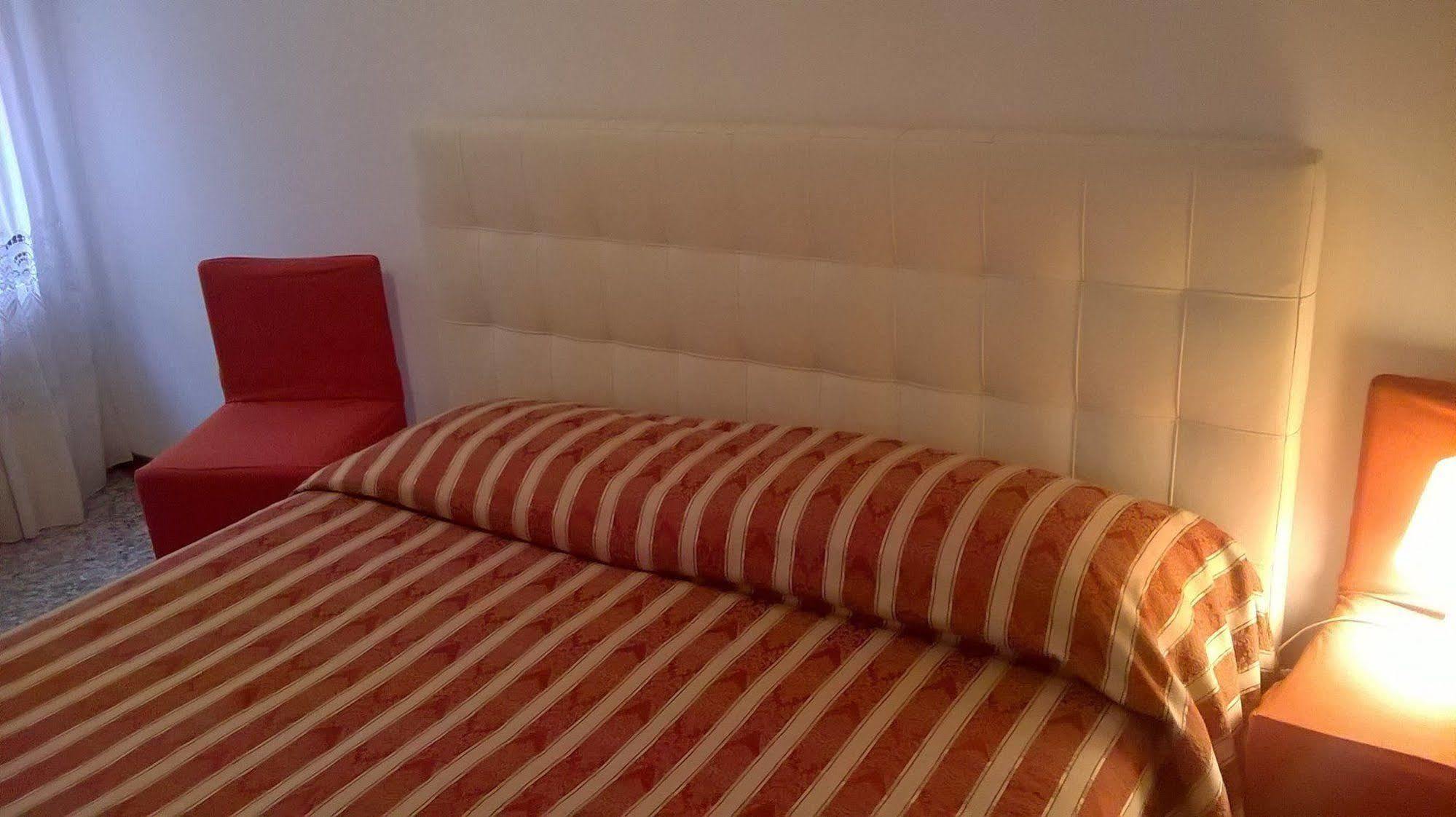2960 Ca Frari