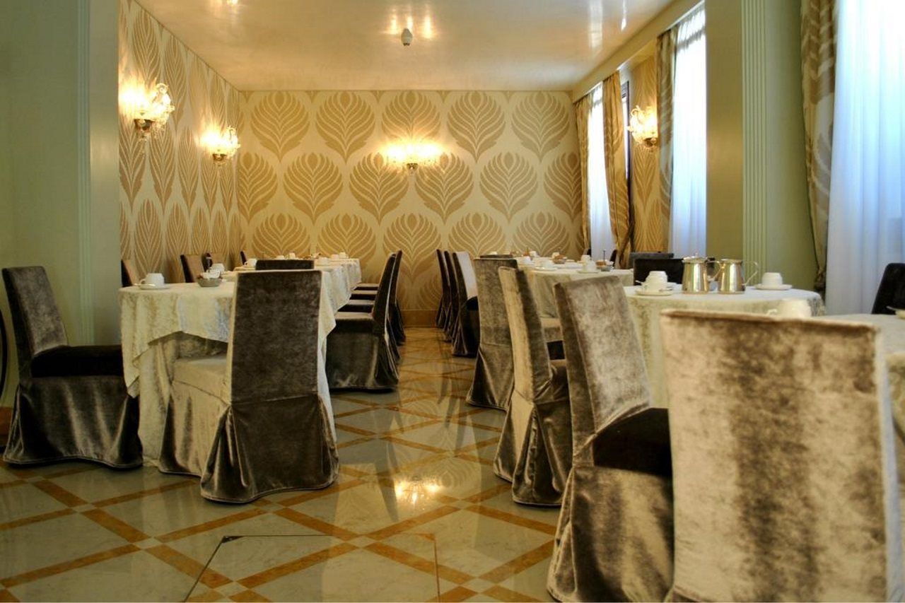 Hotel Carlton Capri Venice