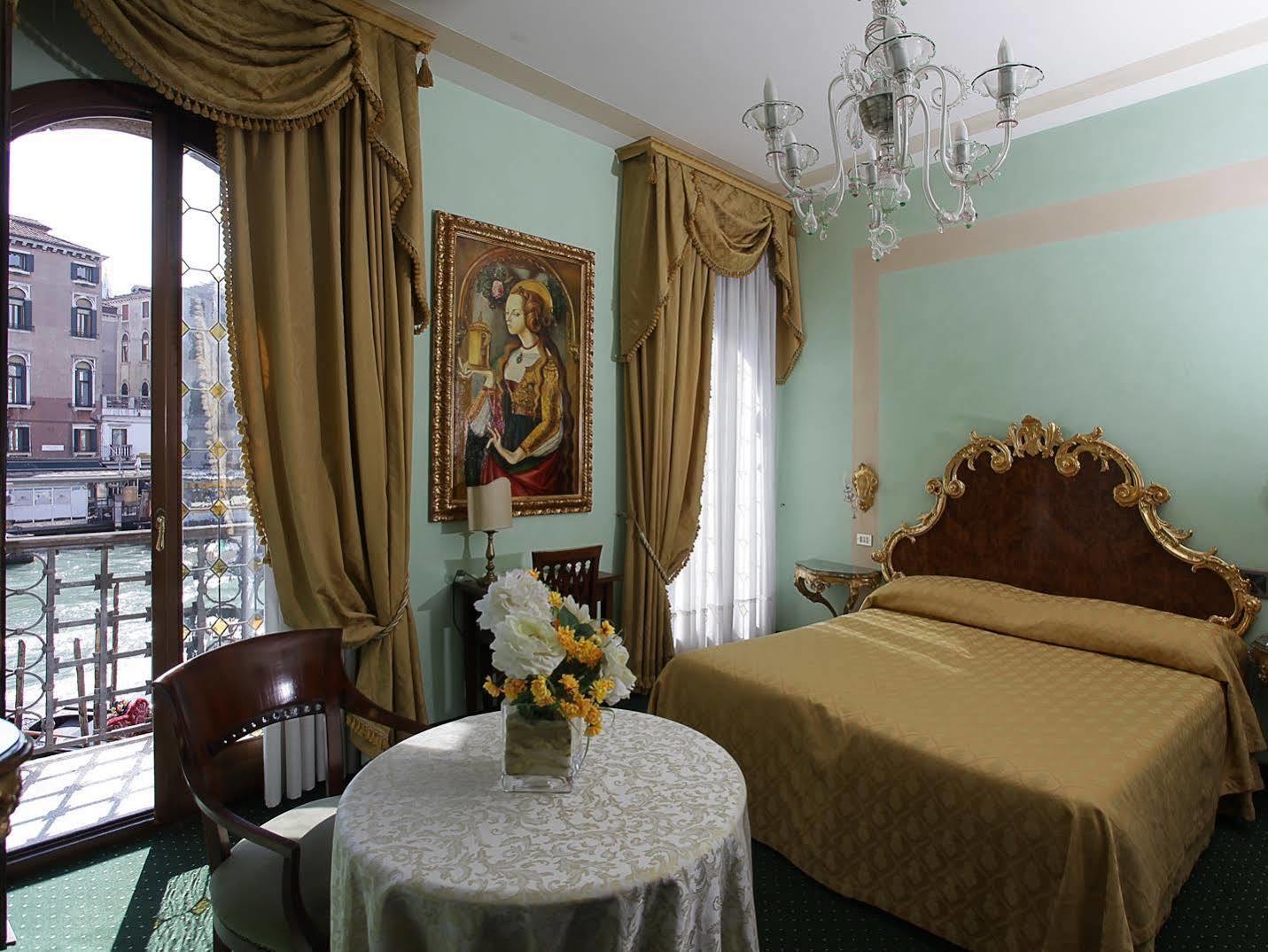 Hotel Marconi