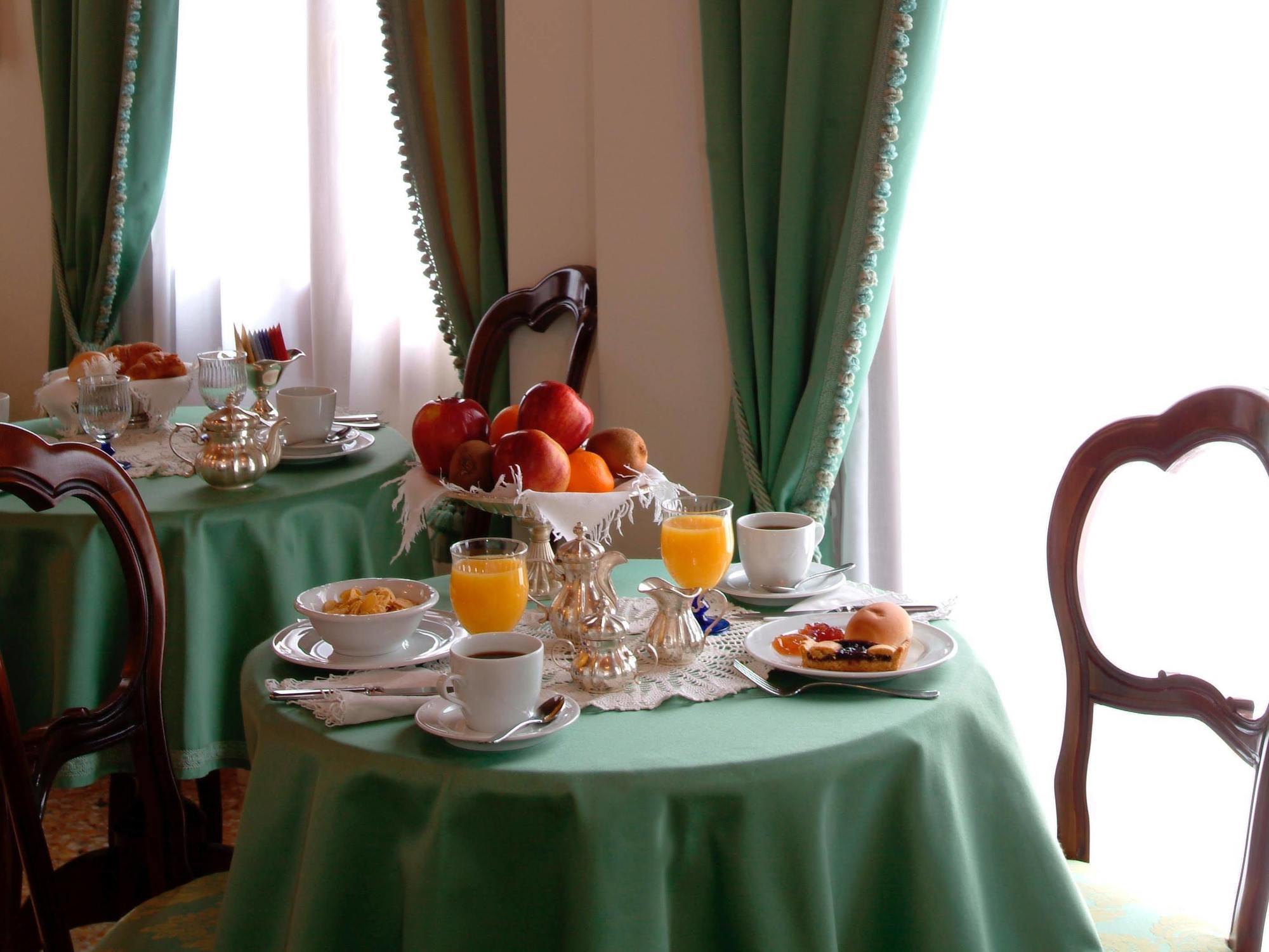 Apostoli Palace Bed & Breakfast Venice