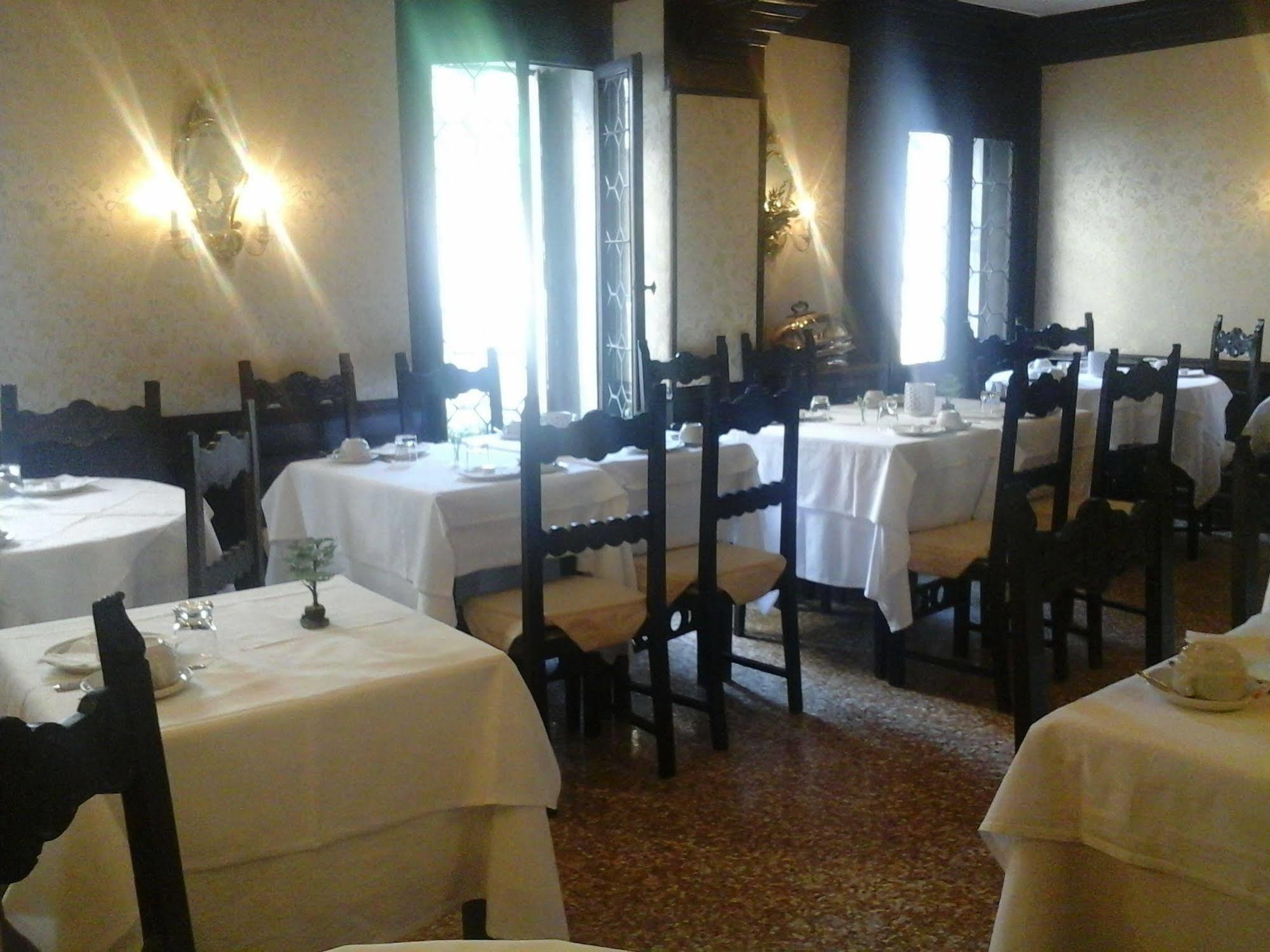 Hotel Seguso 2*