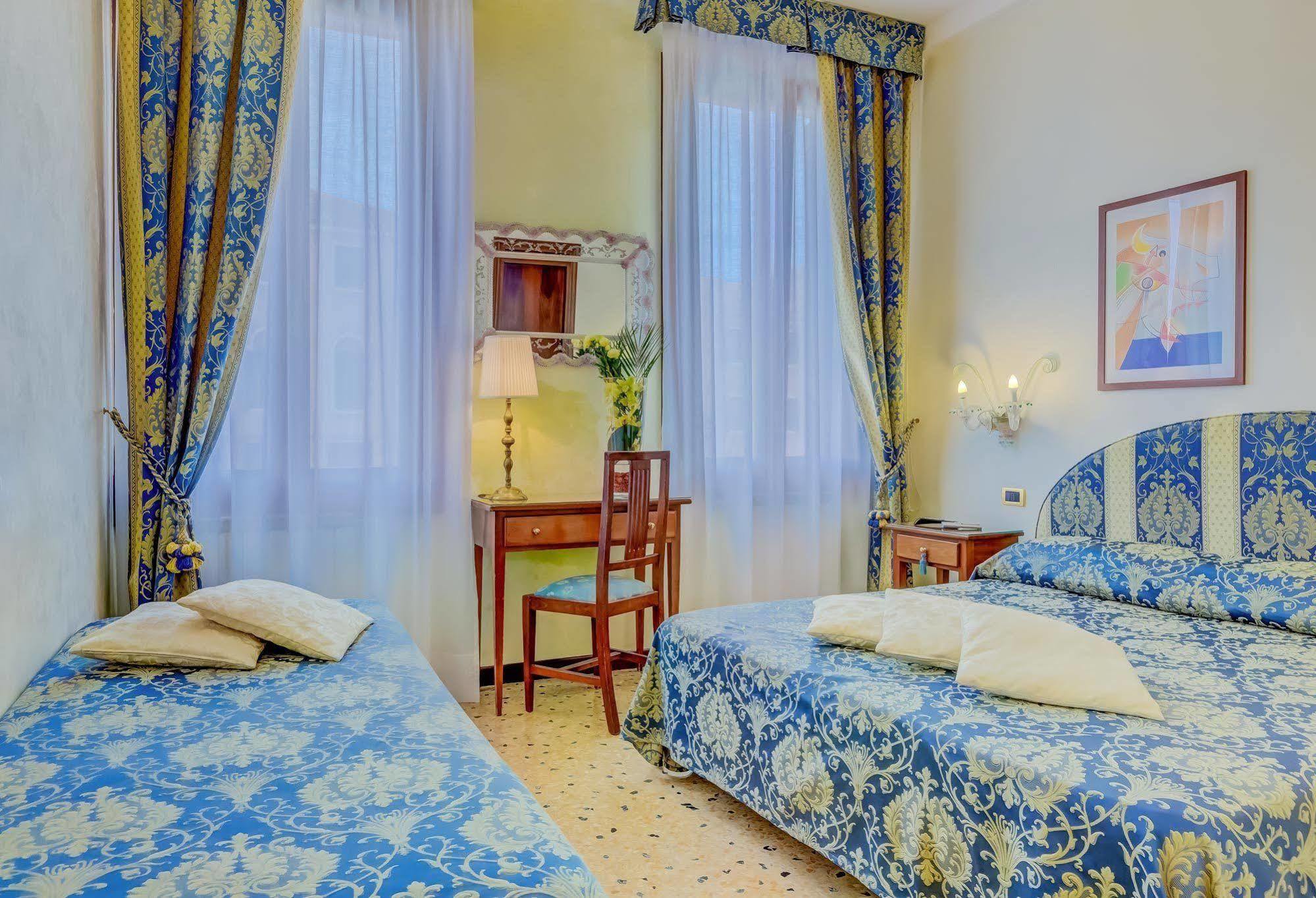 Hesperia Hotel