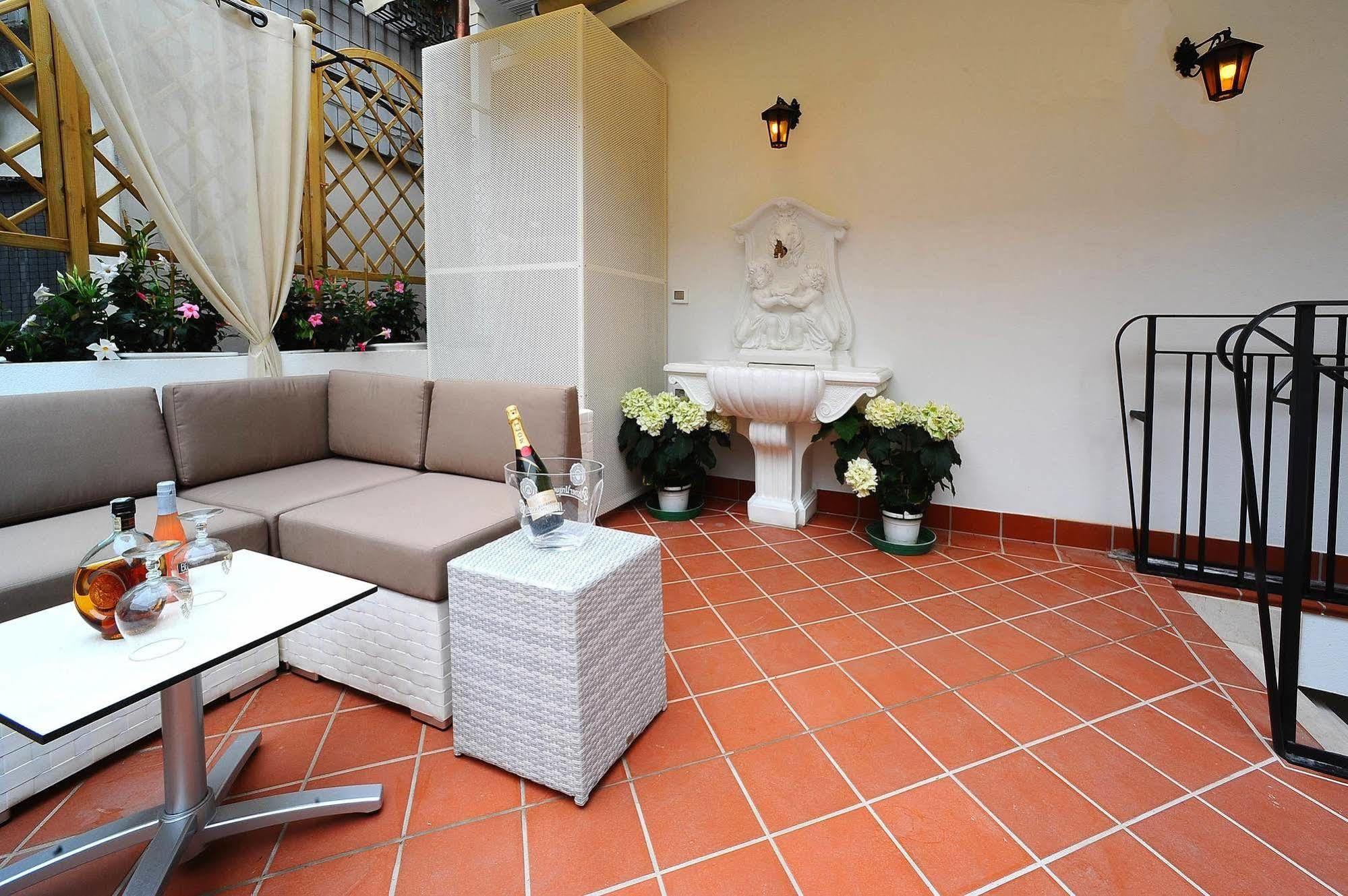 Fontana Hotel Venice