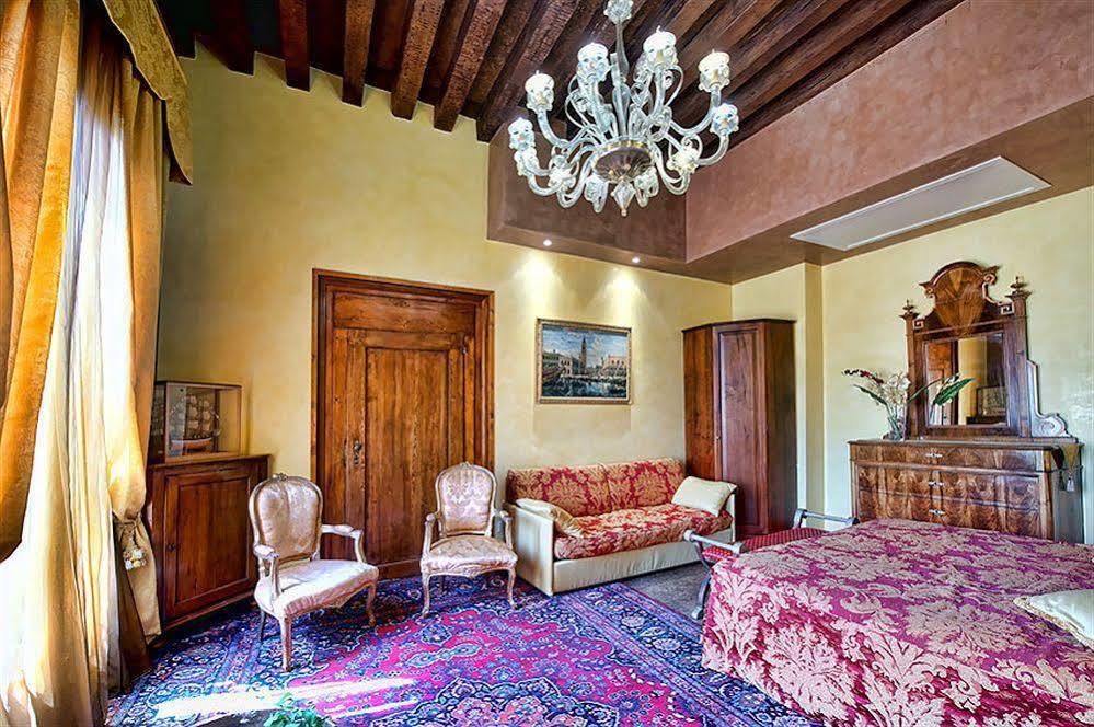 Guest house Palazzo Odoni 3*