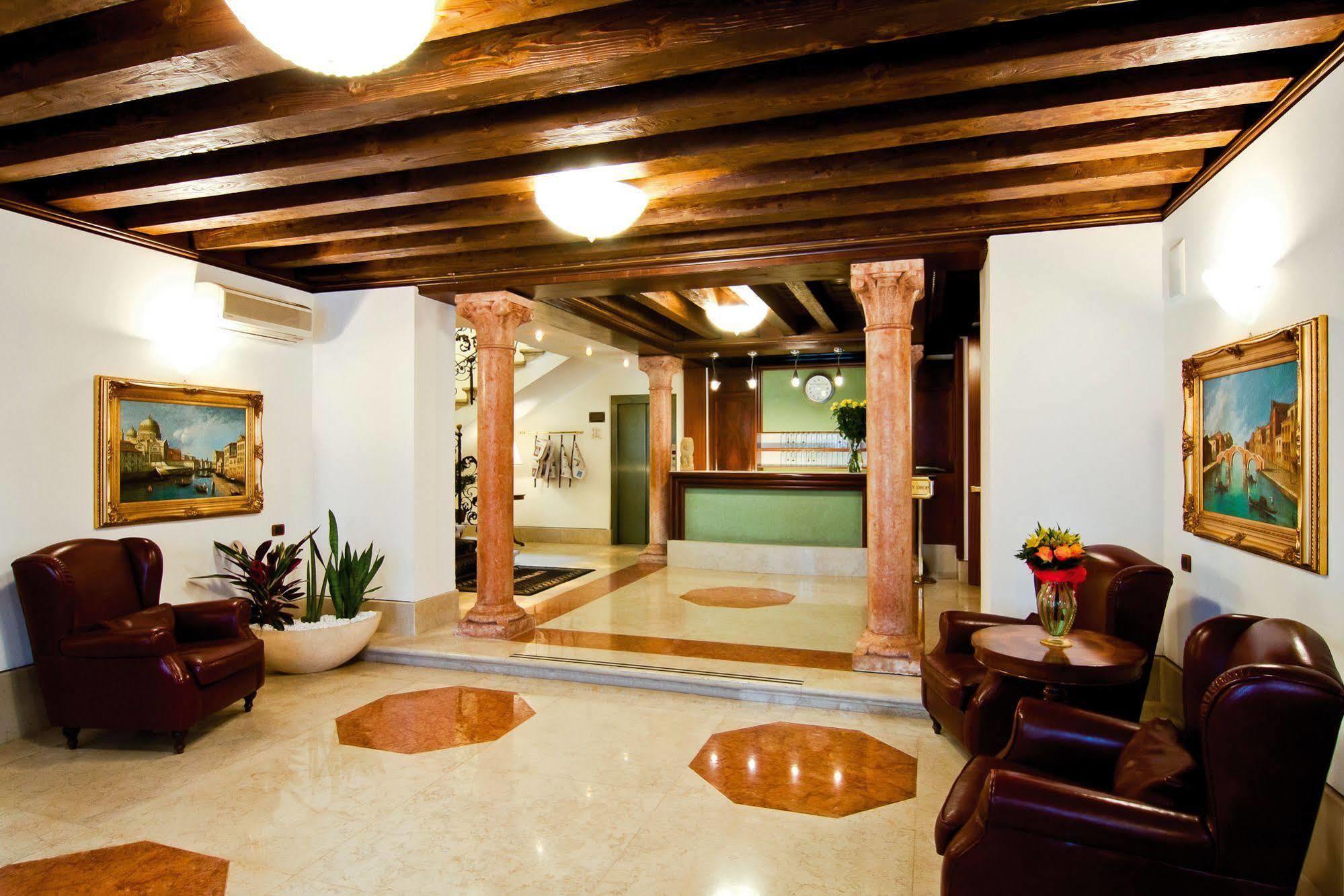 Foscari Palace 4* Venice