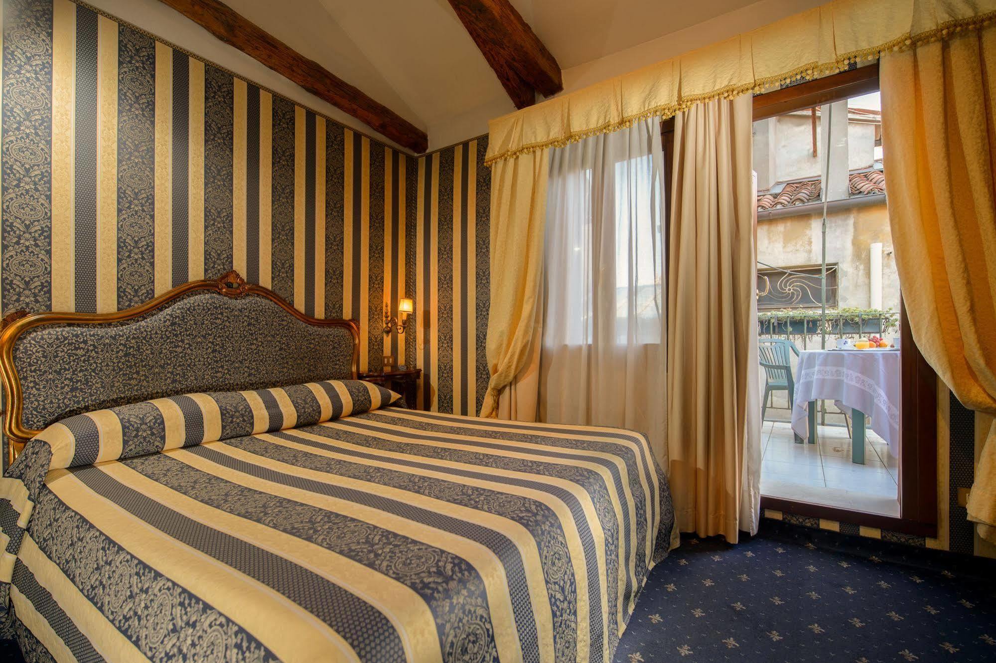 Hotel Centauro