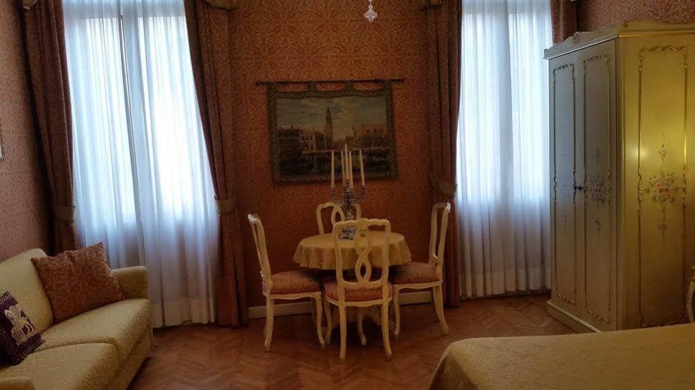 Guest house Ca Le Vele 3*