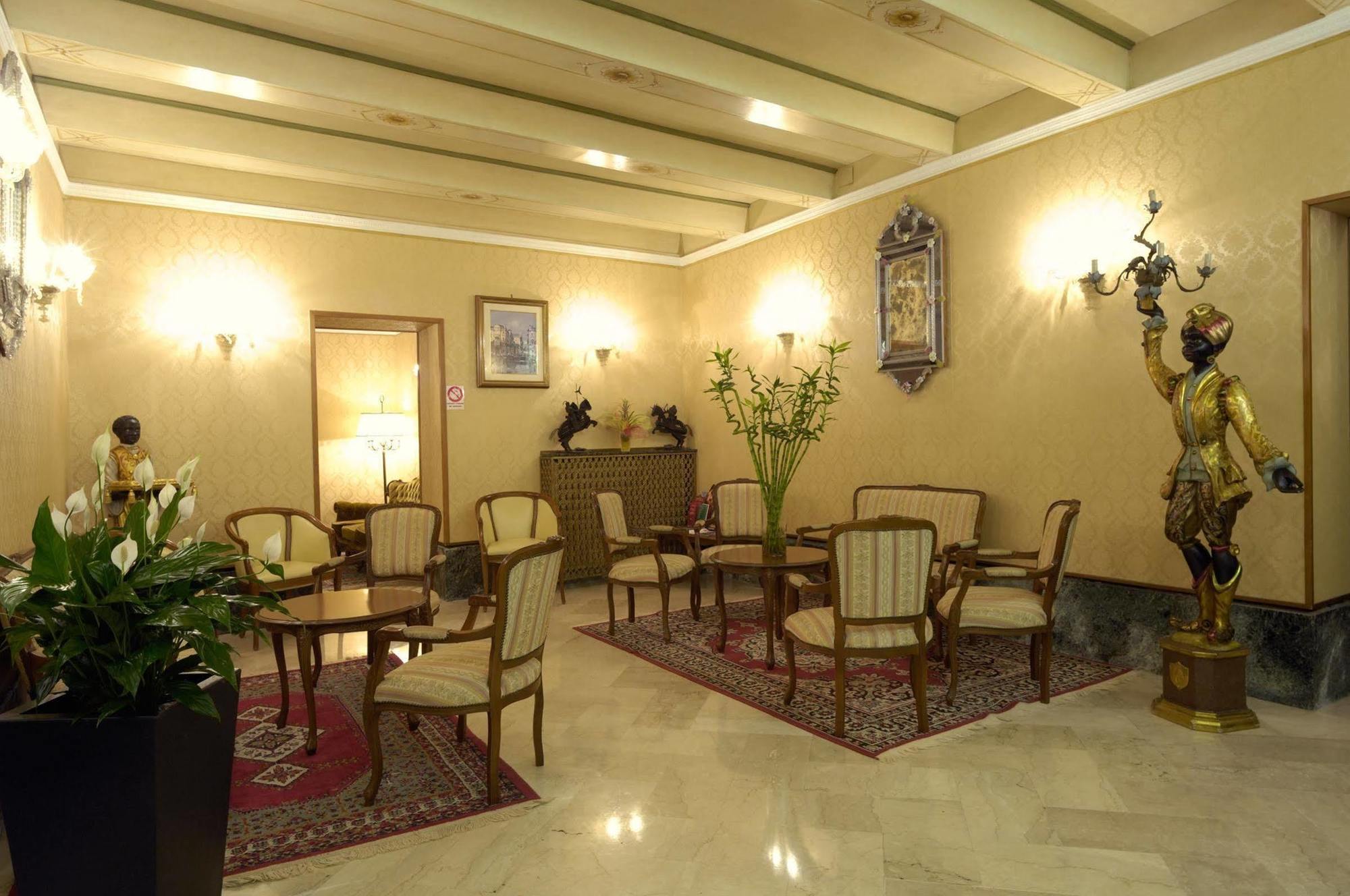 Hotel Basilea Venice