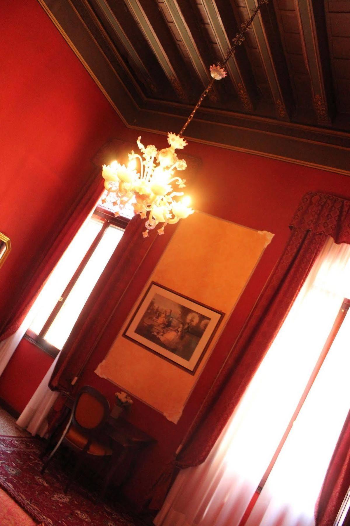 Lion Morosini Palace Venice