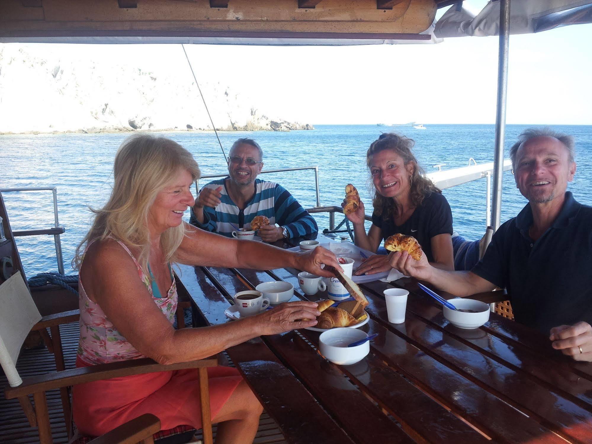 Boat & Breakfast Caicco Freedom 2*
