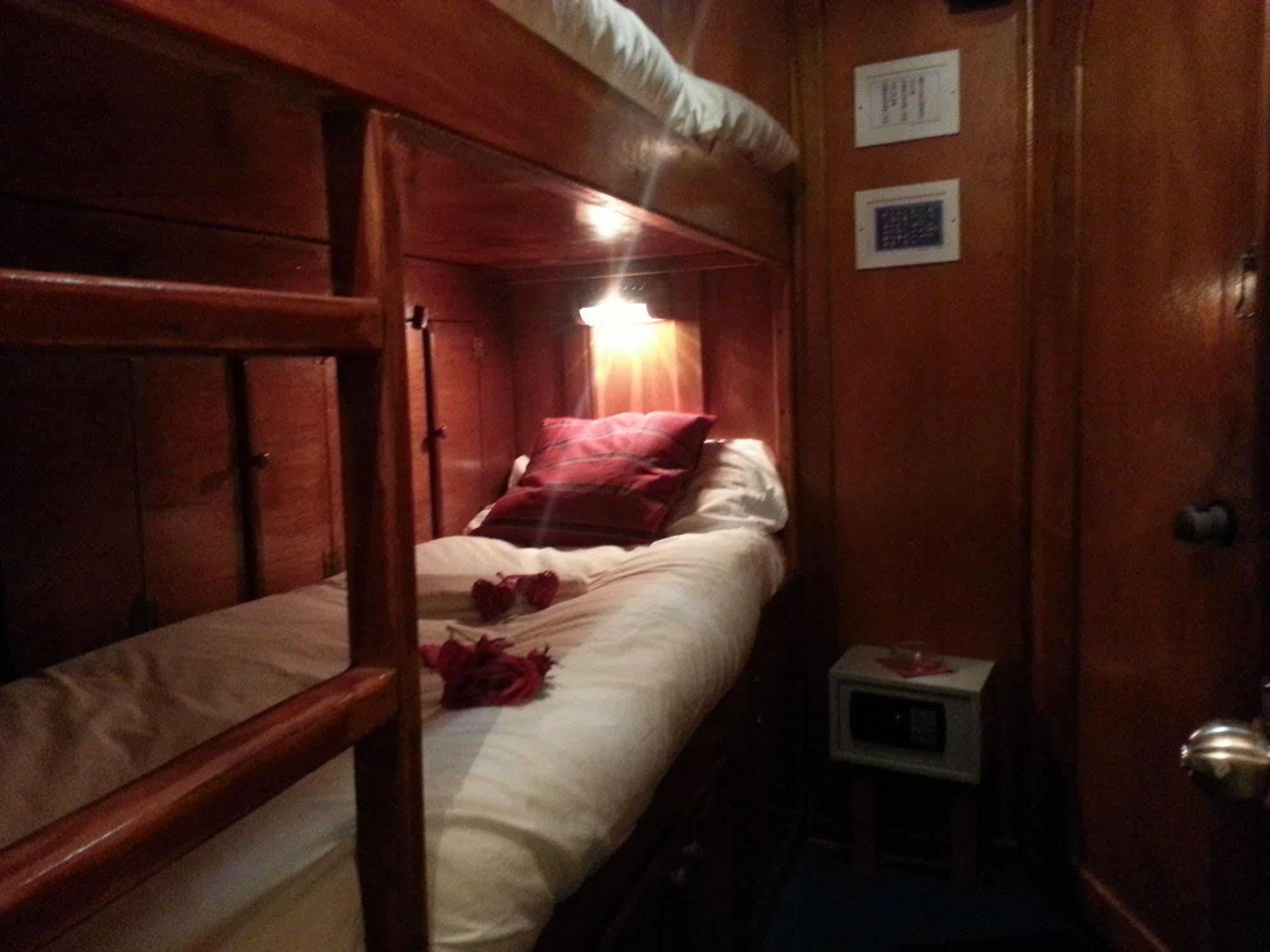 Boat & Breakfast Caicco Freedom 2* Veneza
