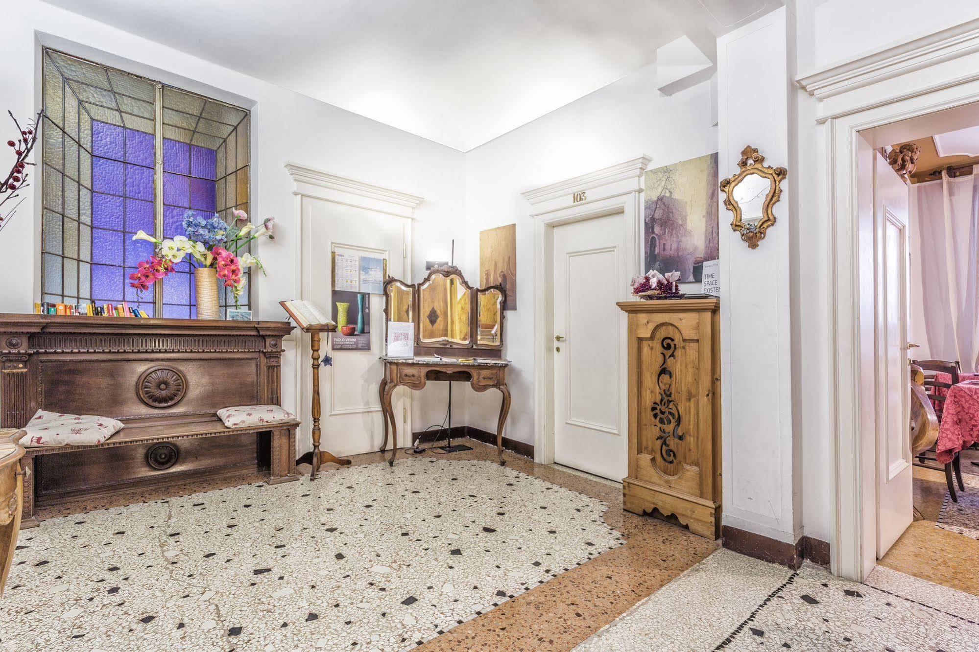 Hotel Locanda Bareteri Venice