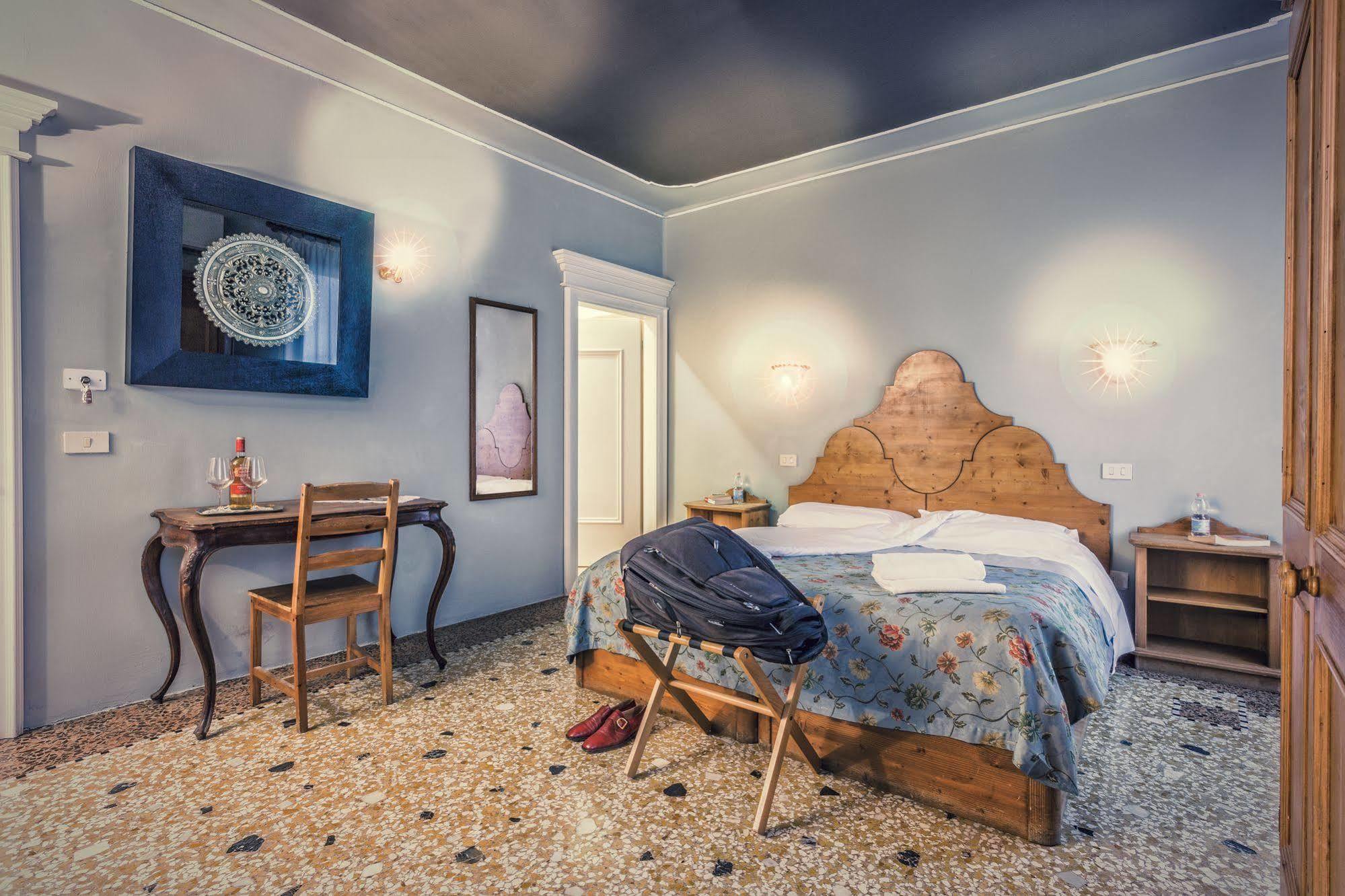Hotel Locanda Bareteri Venice