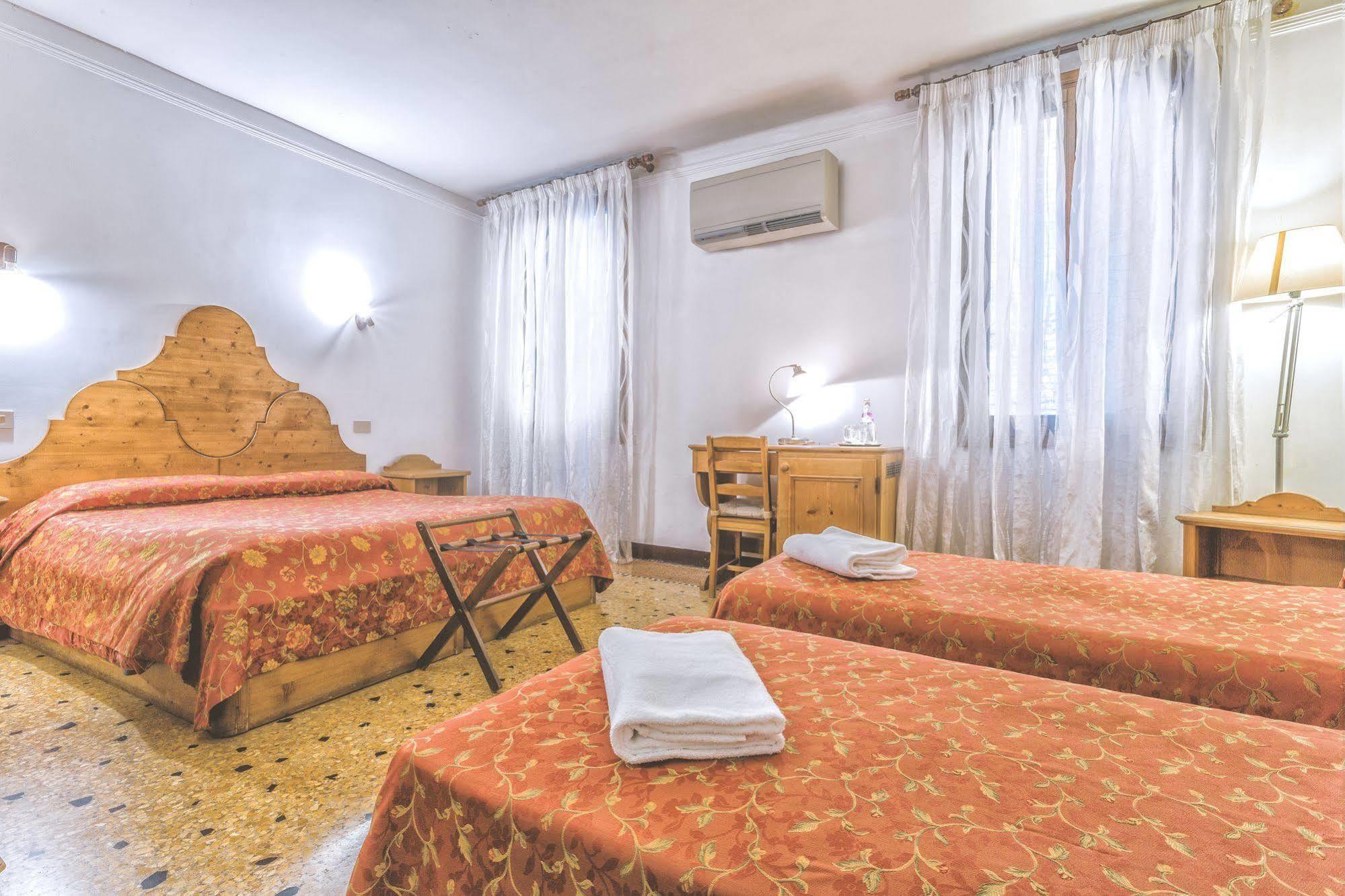 Locanda Bareteri Venice
