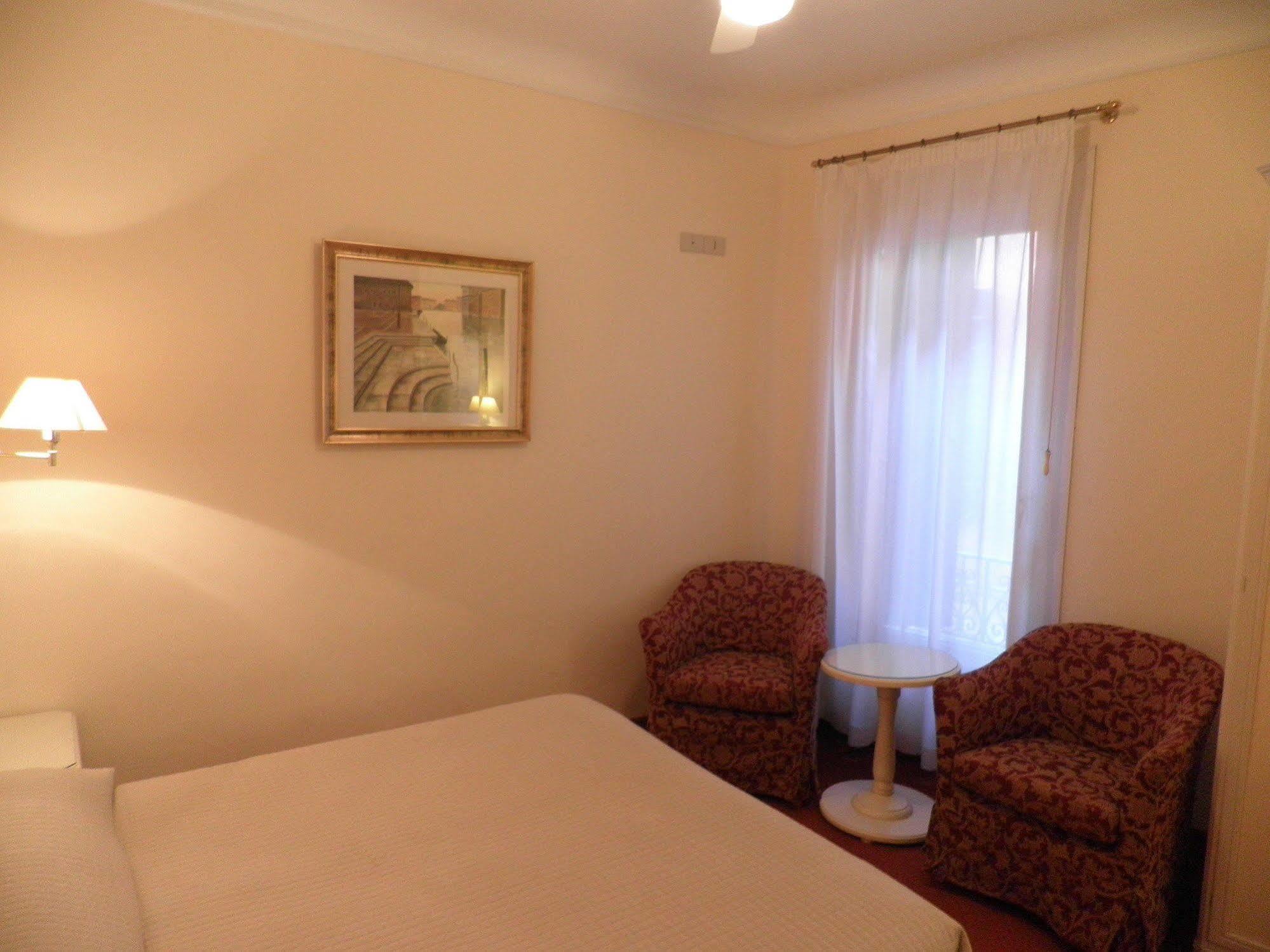 Al Campaniel Bed & Breakfast 2*