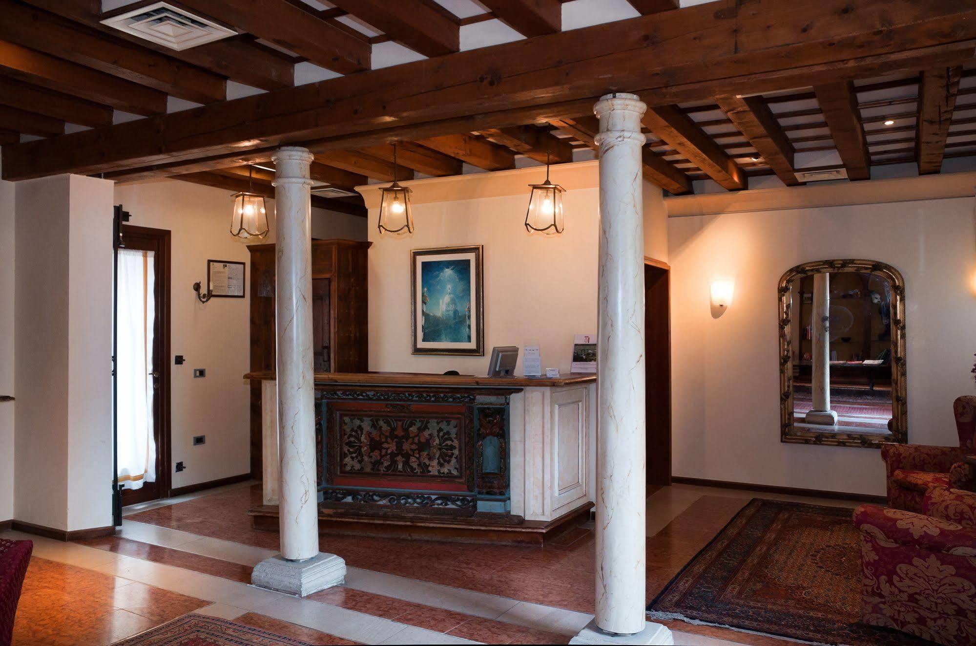 Ai Due Fanali Adults Only Venice