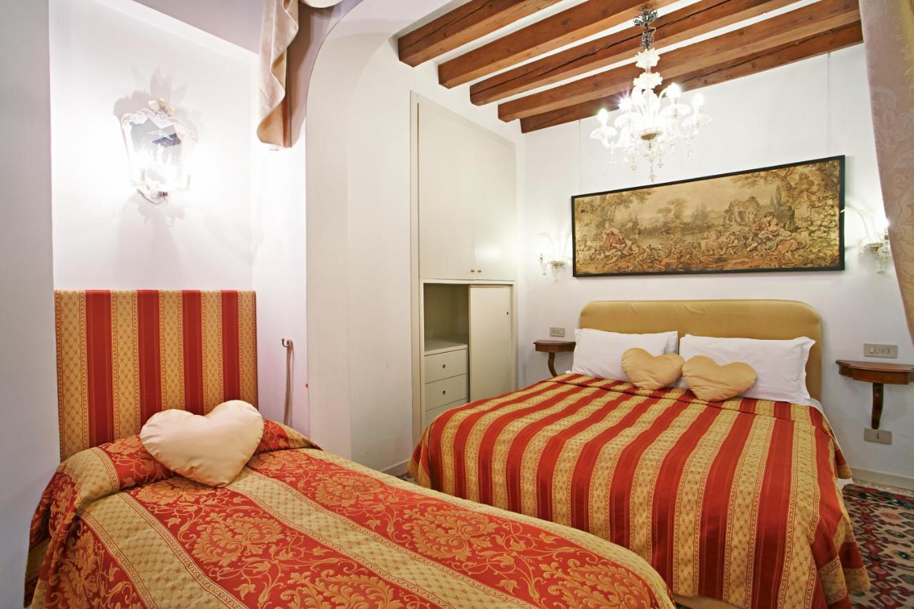 San Luca Flats Aparthotel 3*