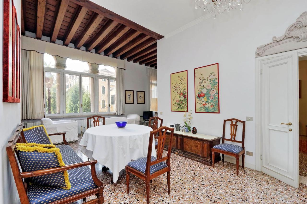 Apartment Palazzo Nani Bernardo - My Extra