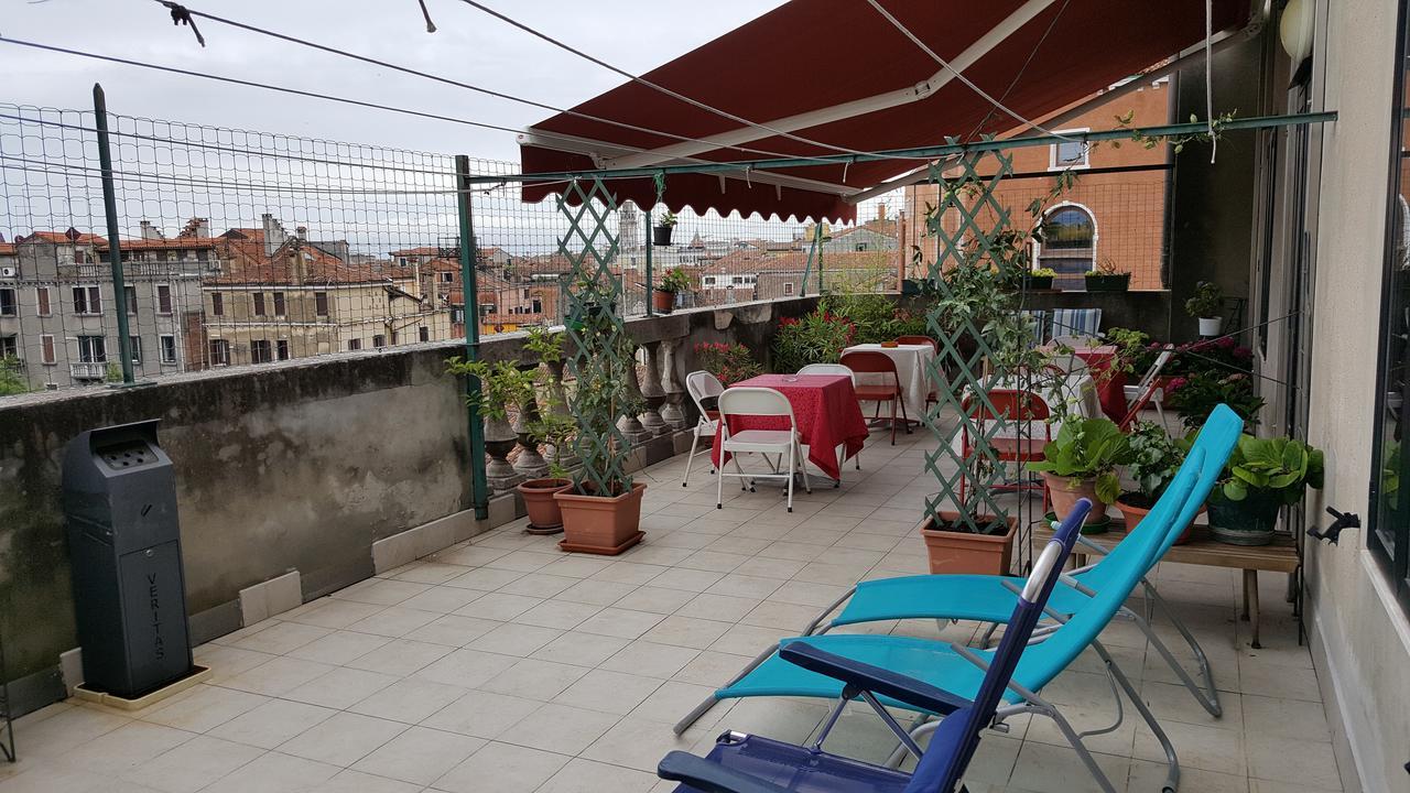 Domus Civica Albergue