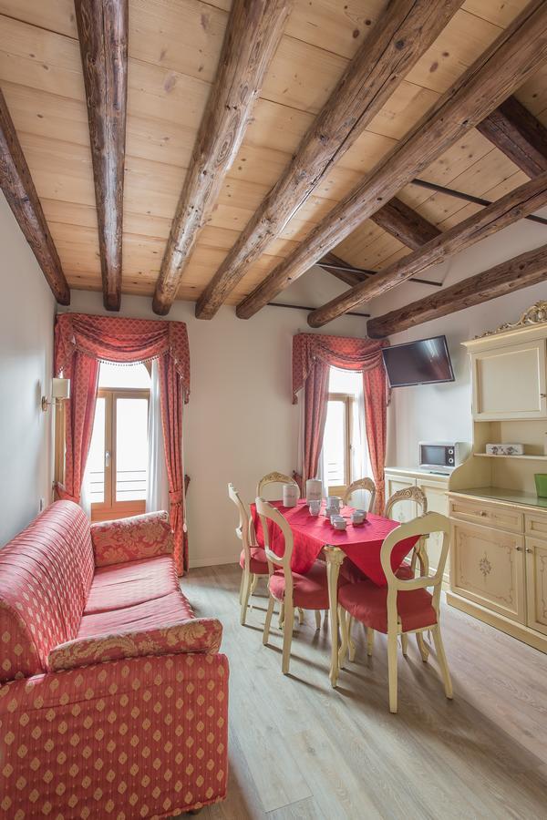 Uncharted - Ca' Santa Croce Apartment *