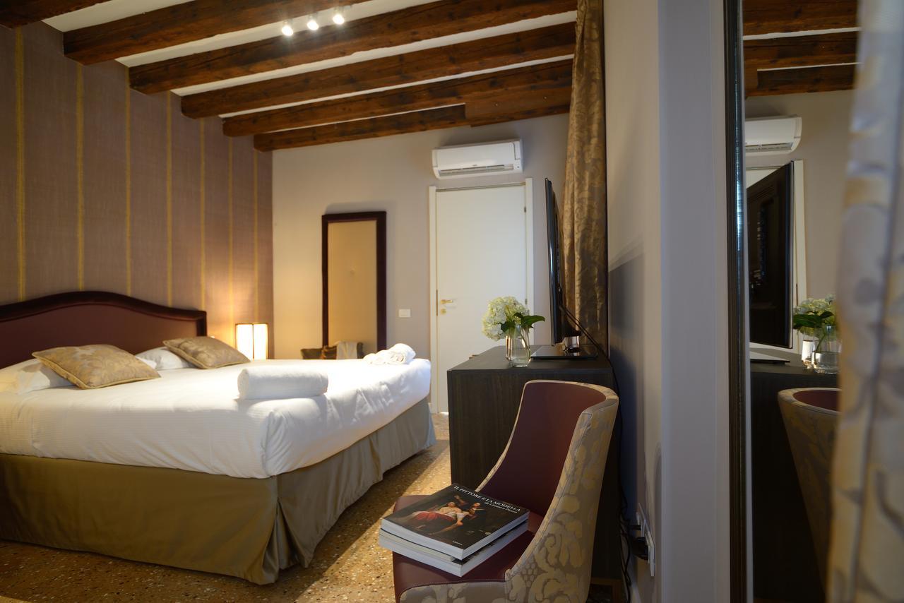 La Fenice Aparthotel