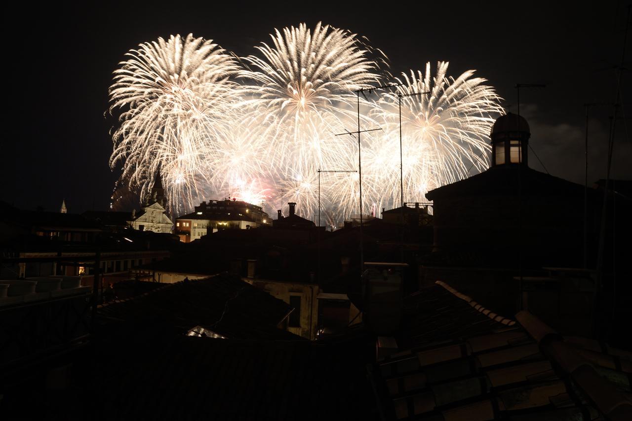 La Fenice Aparthotel Venice