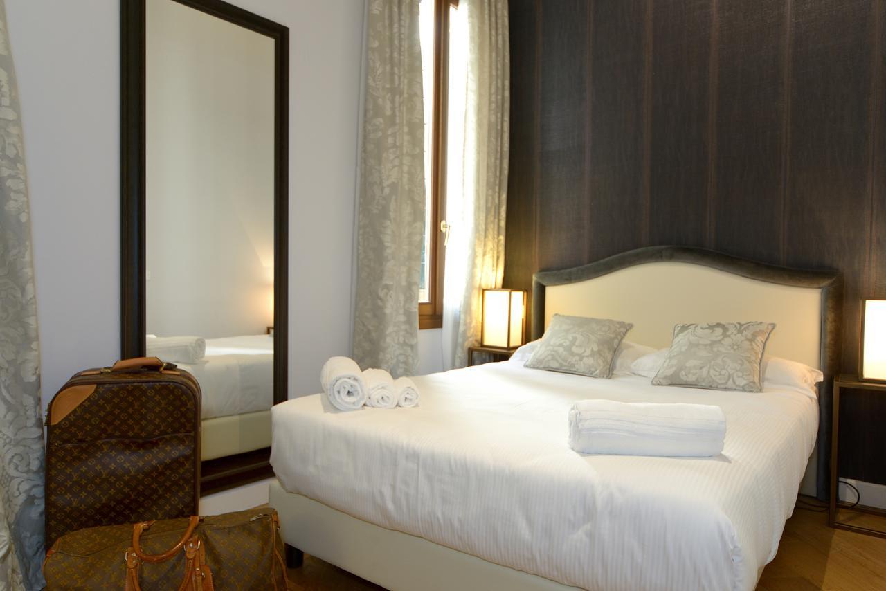 La Fenice Aparthotel 2*