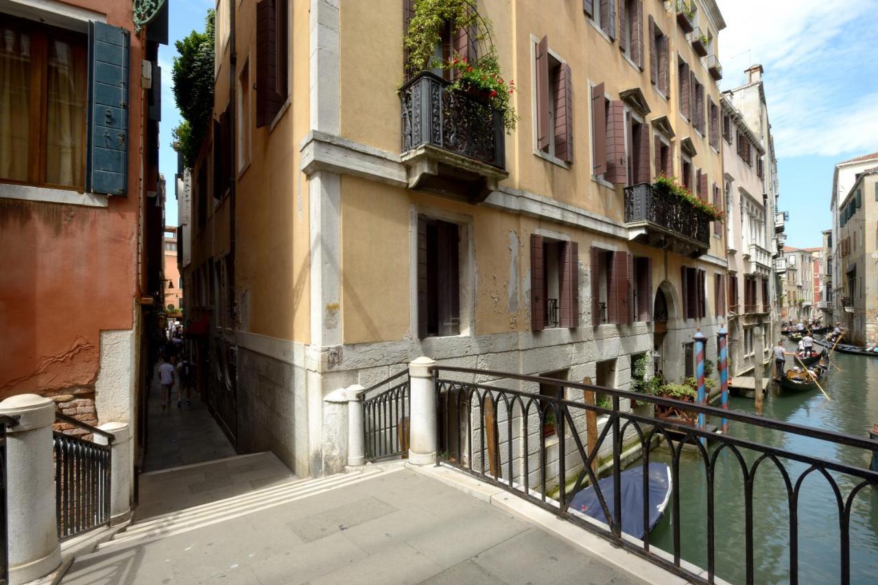 La Fenice Aparthotel