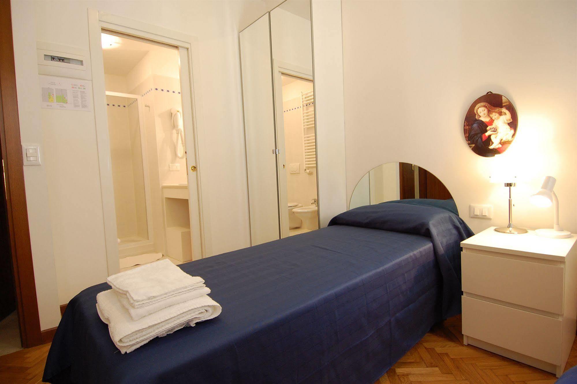 Santa Margherita 3* Venice