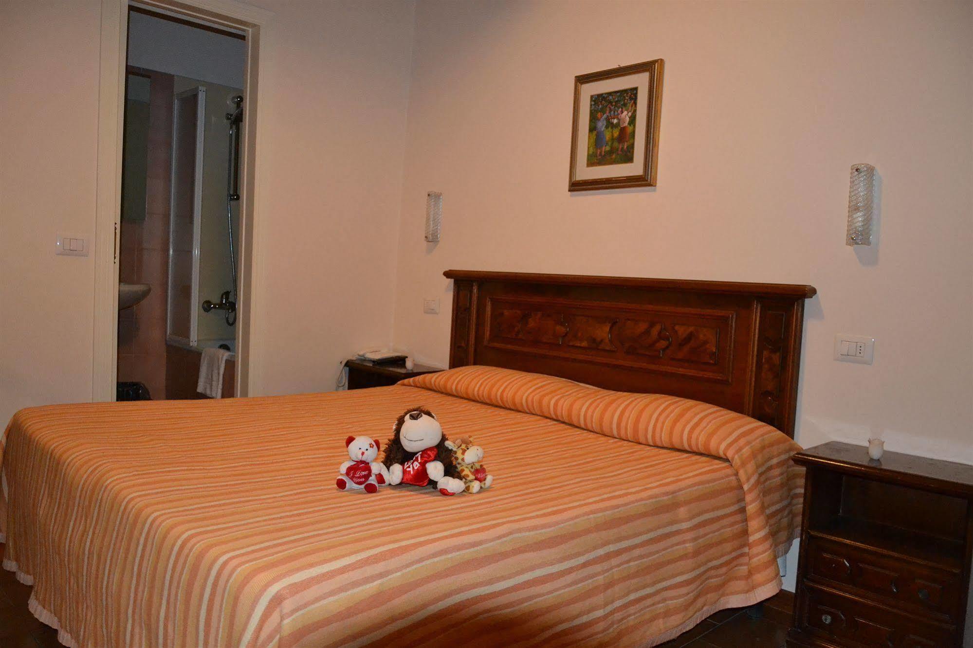 Canada Hotel