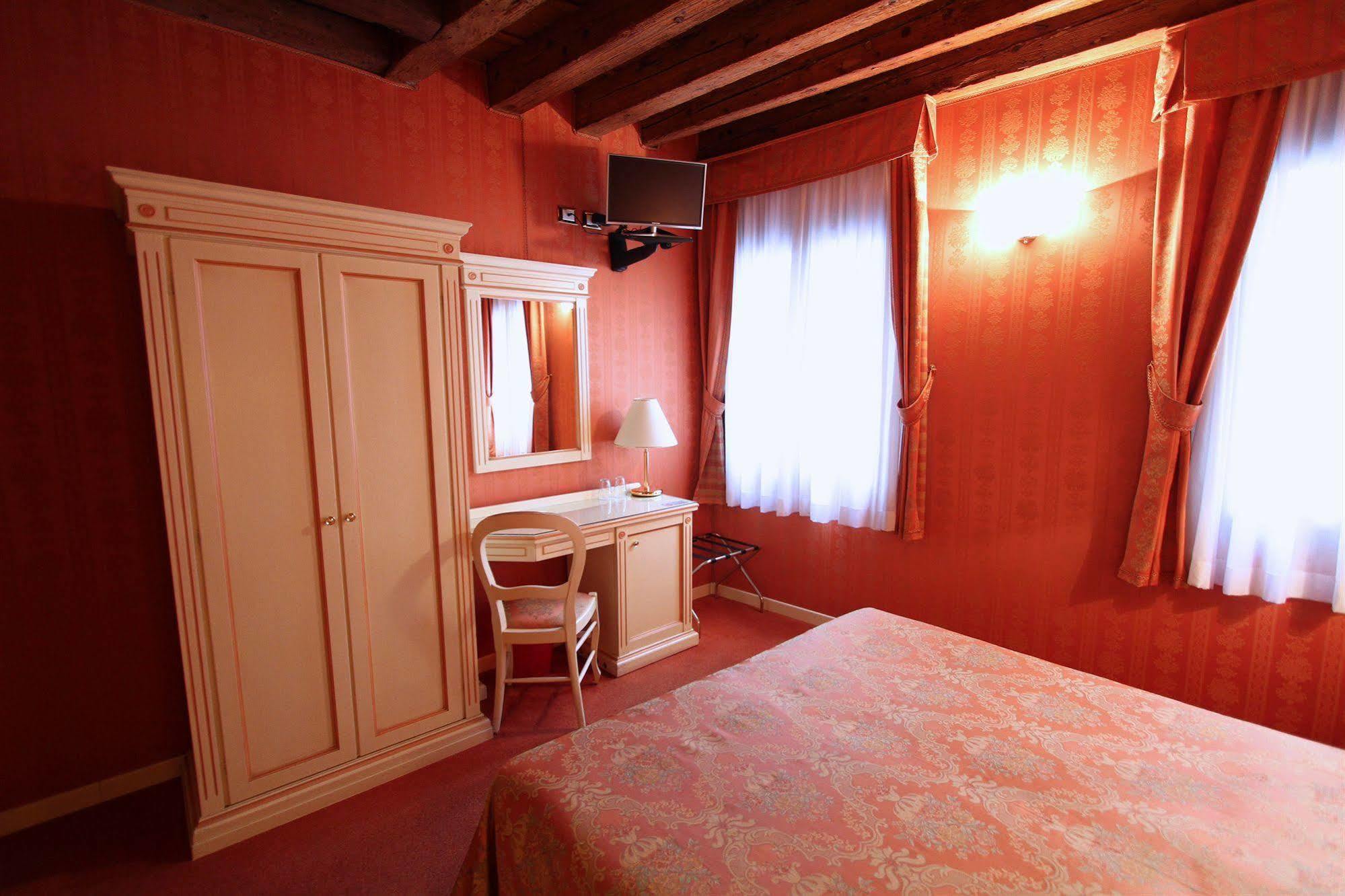 Lanterna Di Marco Polo