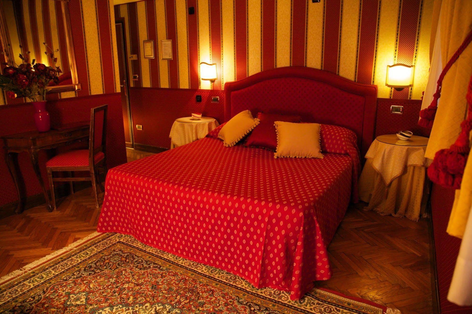 Ca' Morosini 1 & 2 Guest house 2*