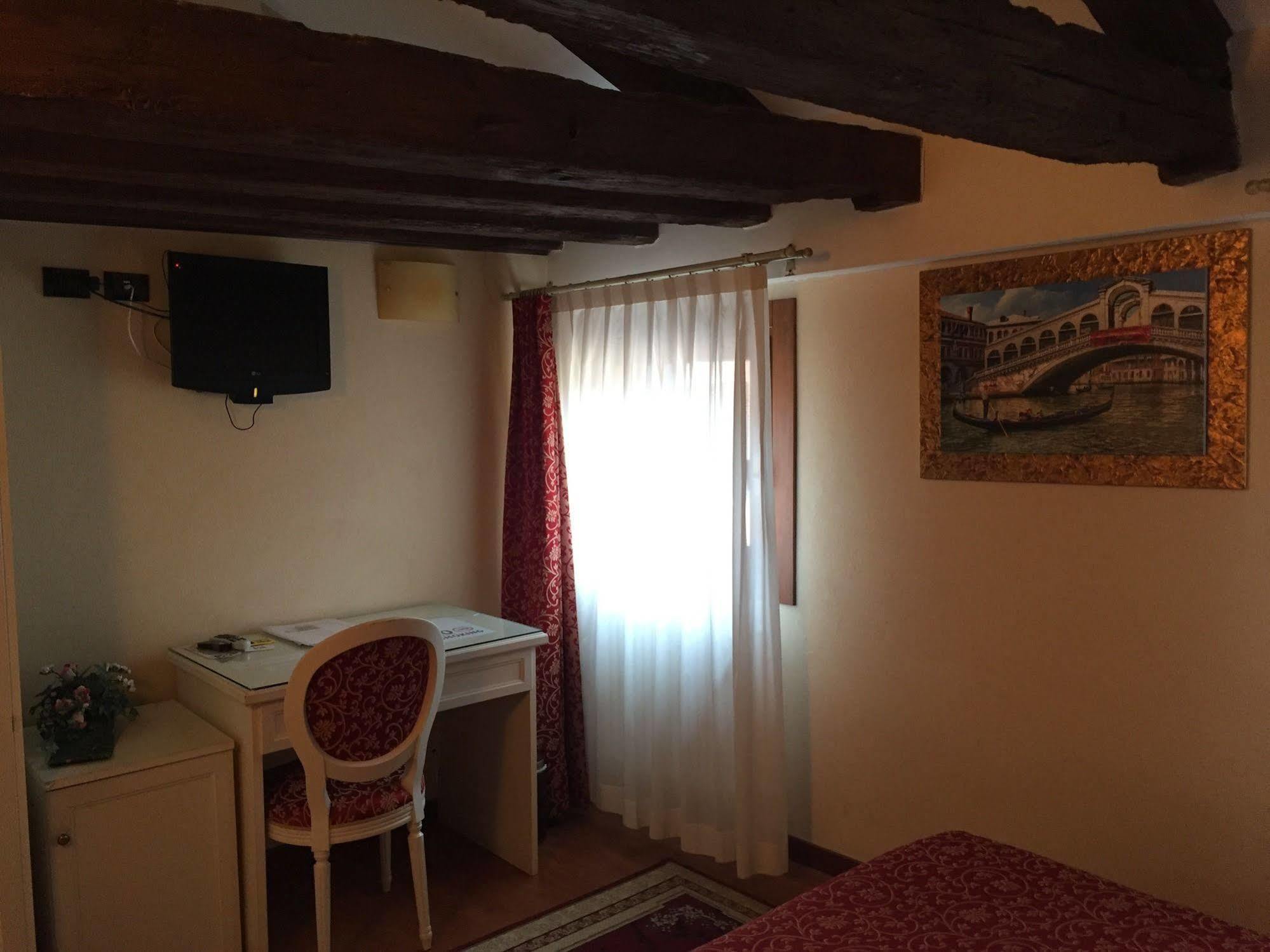 Venice Resorts Apartment *