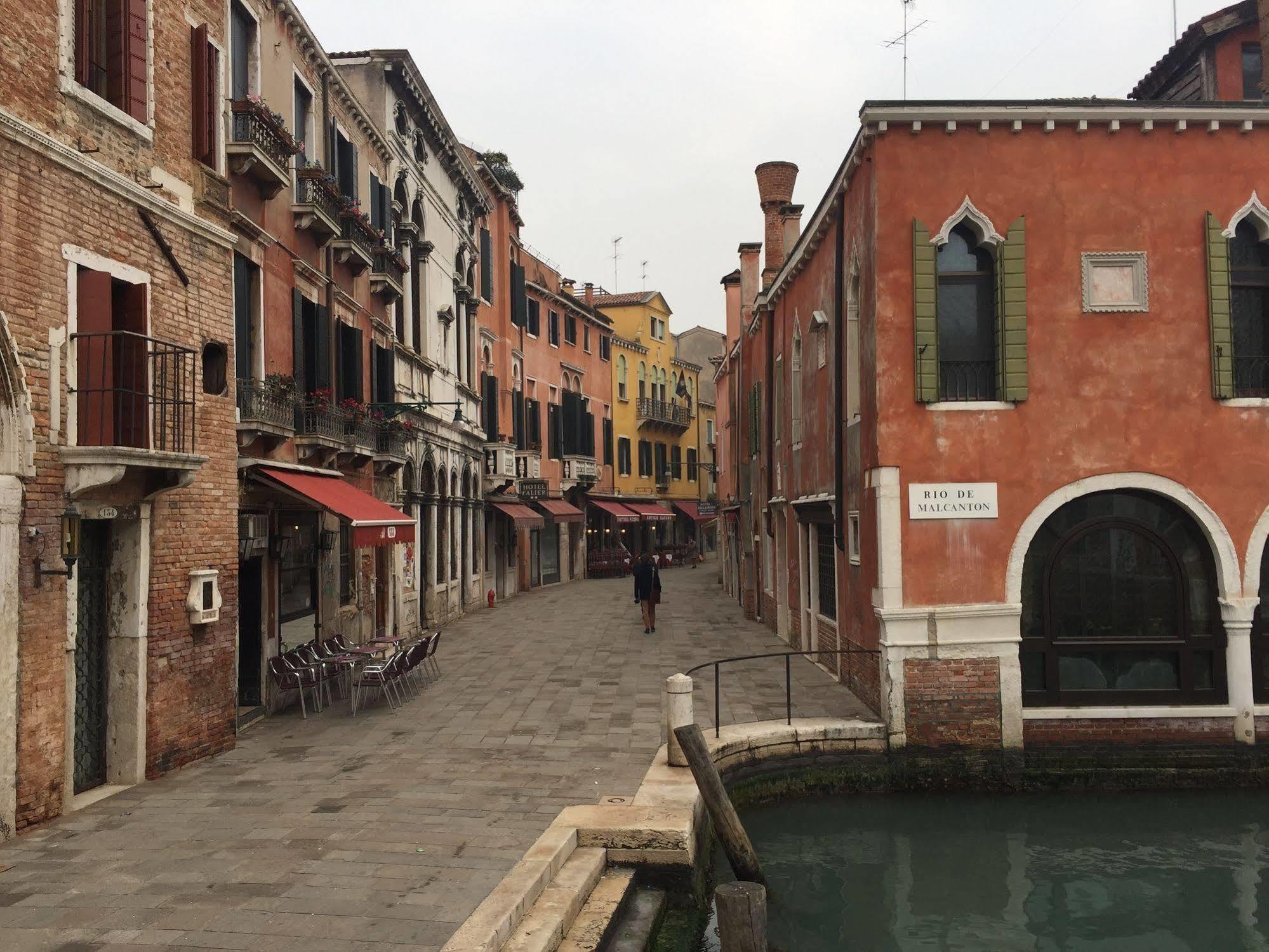 Venice Resorts Apartment