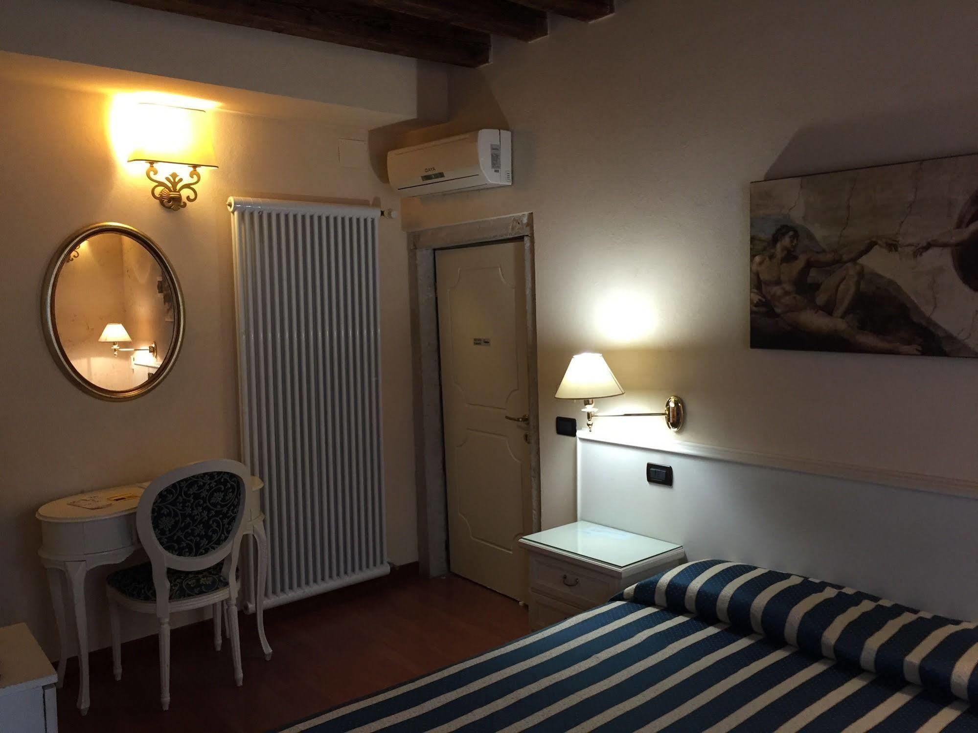 Venice Resorts Apartment *