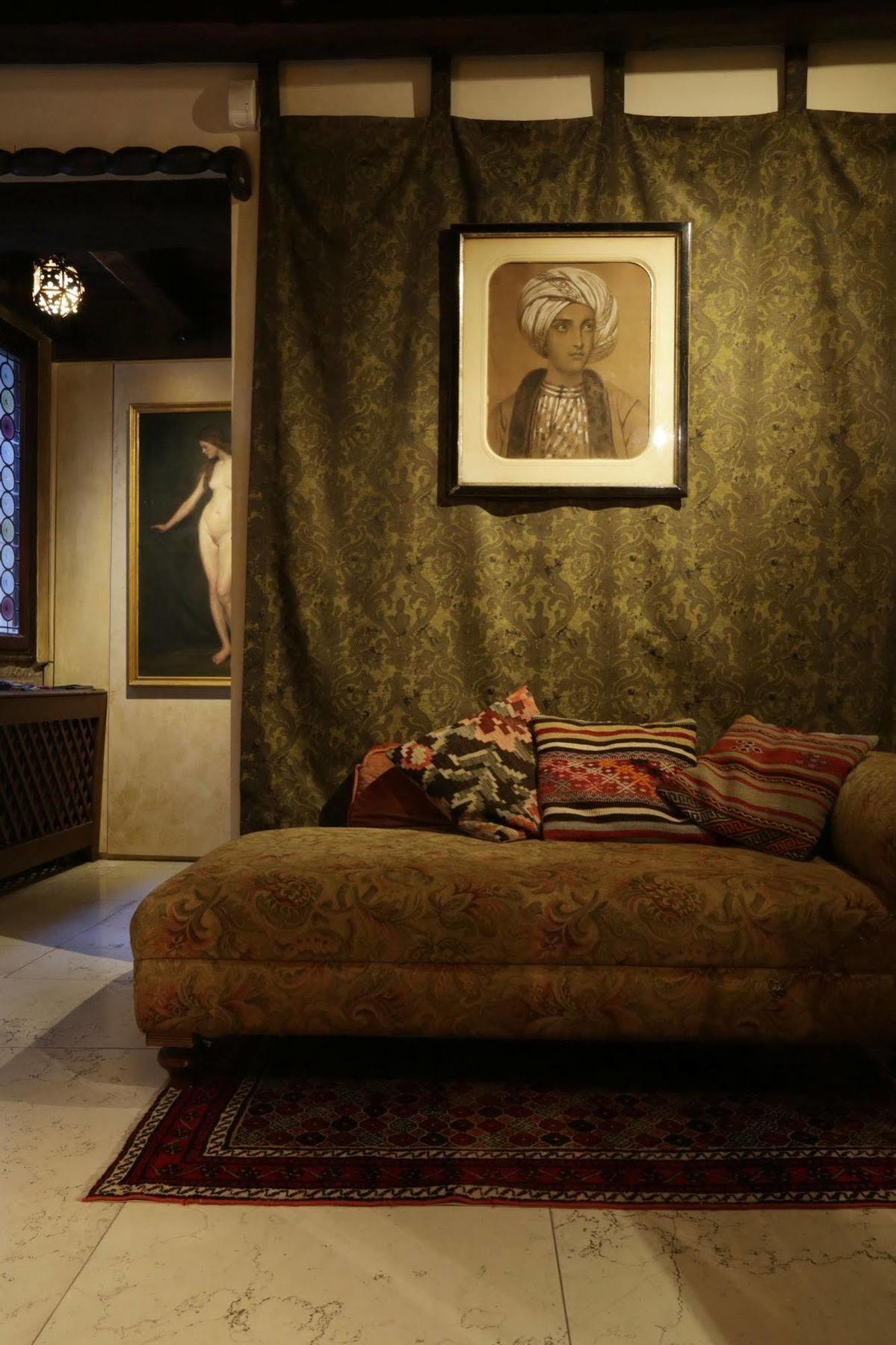 Novecento Boutique