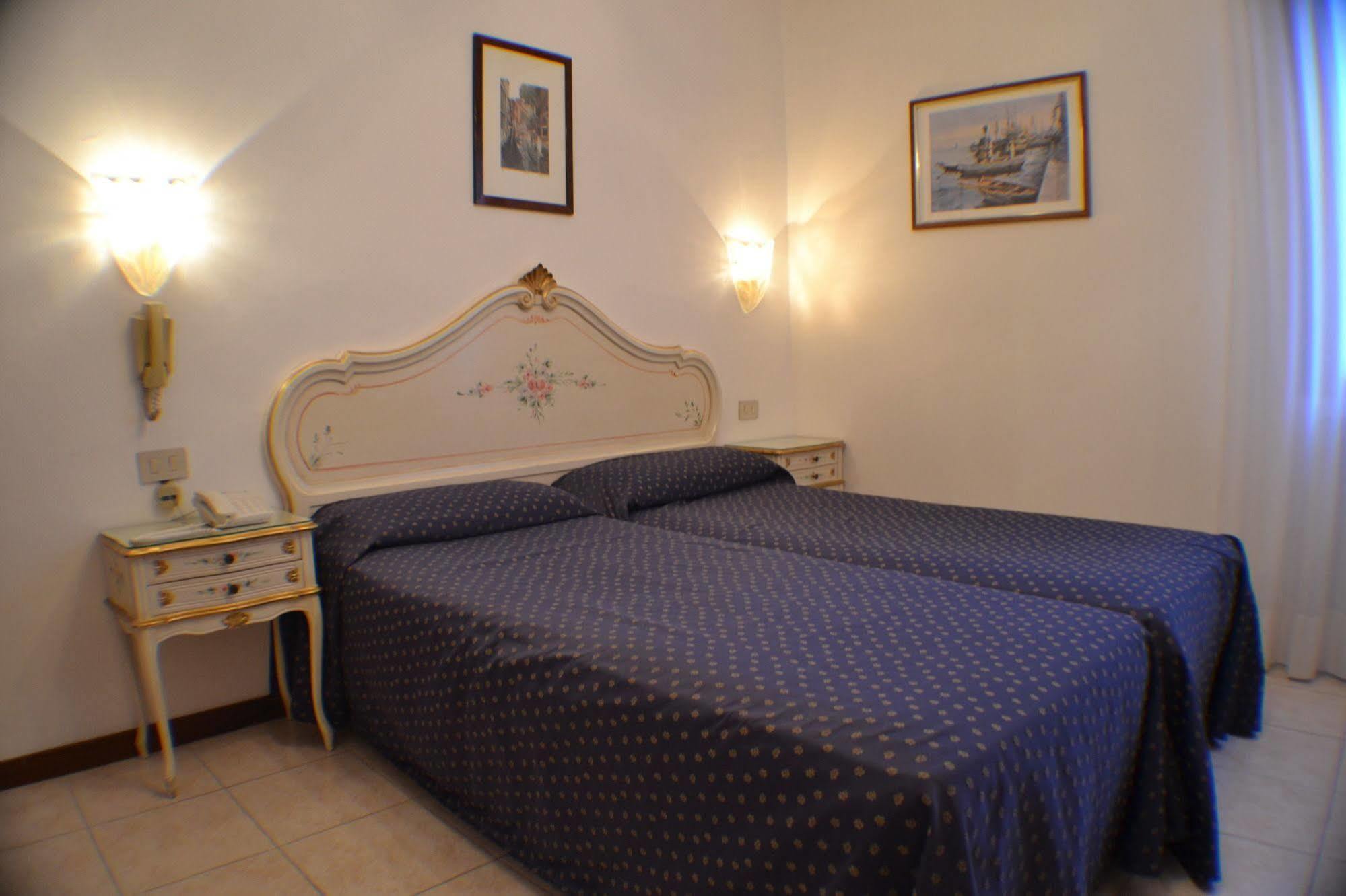 Guerrini Hotel 2*