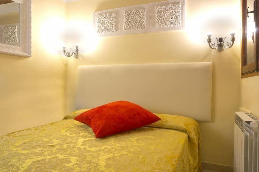 Hotel Noemi 3*