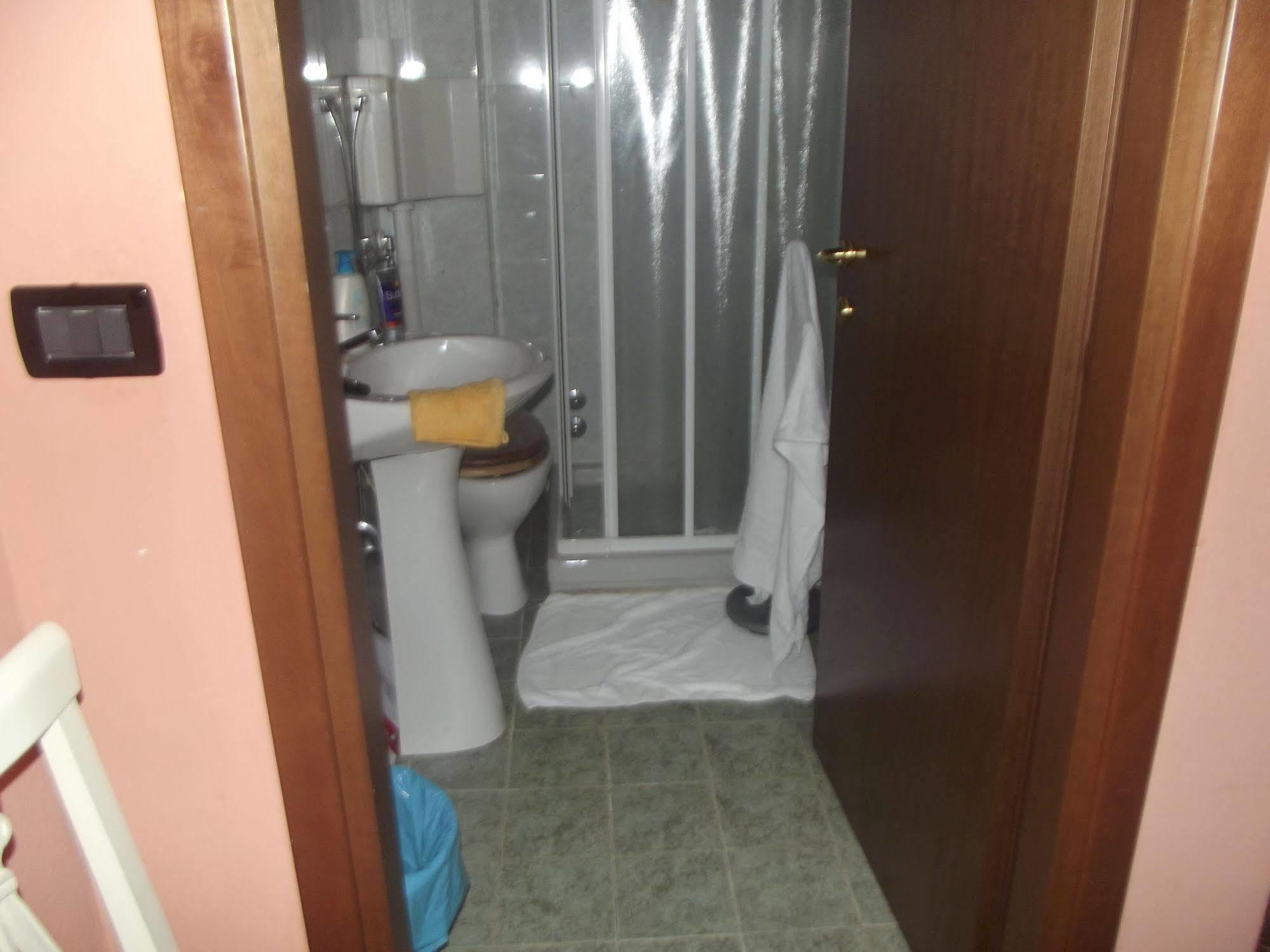 Bed & Breakfast Alloggi Serena 2*