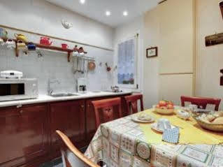 Regina Elena Apartamento Veneza