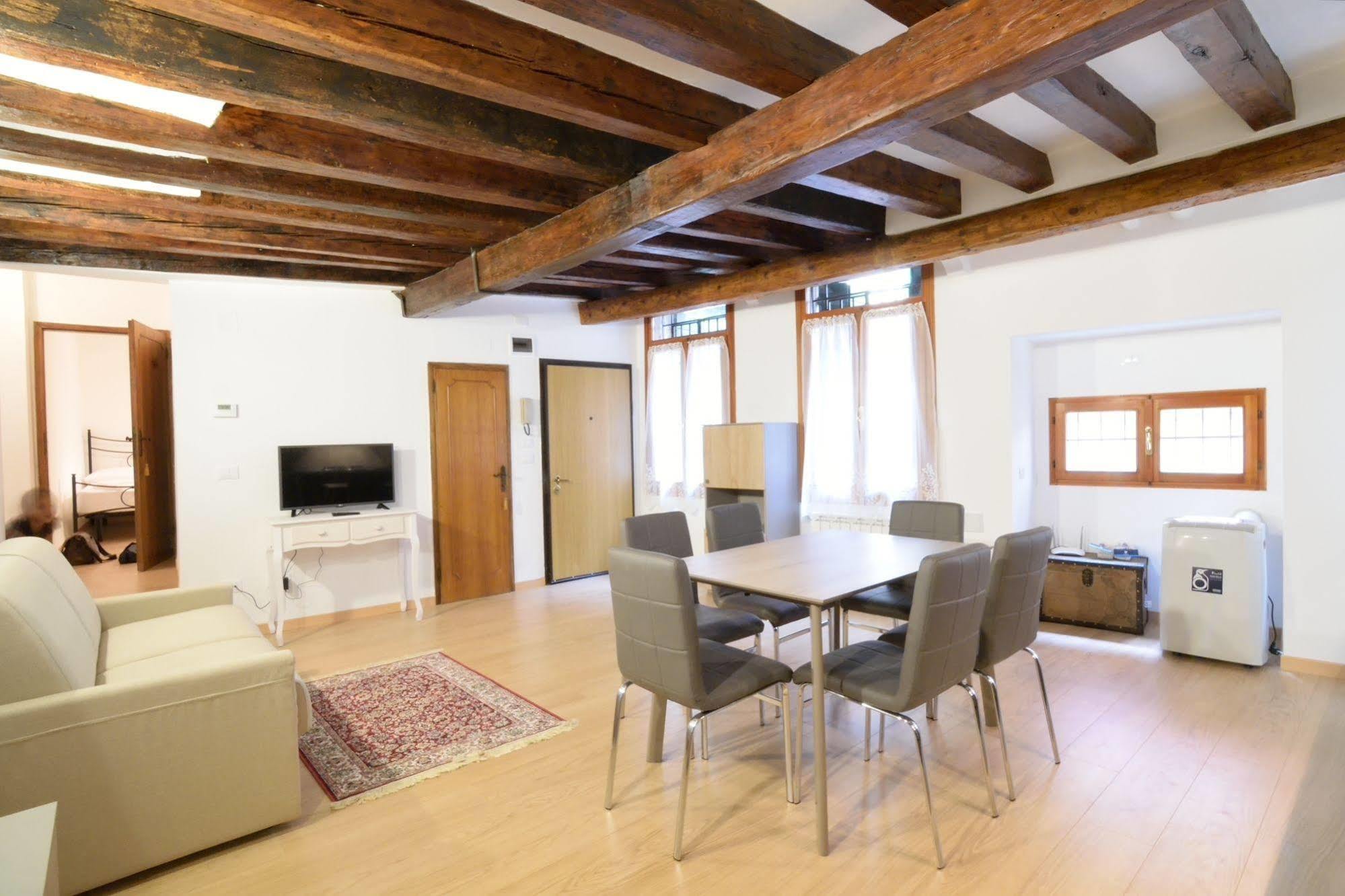 San Canzian Apartment Venice