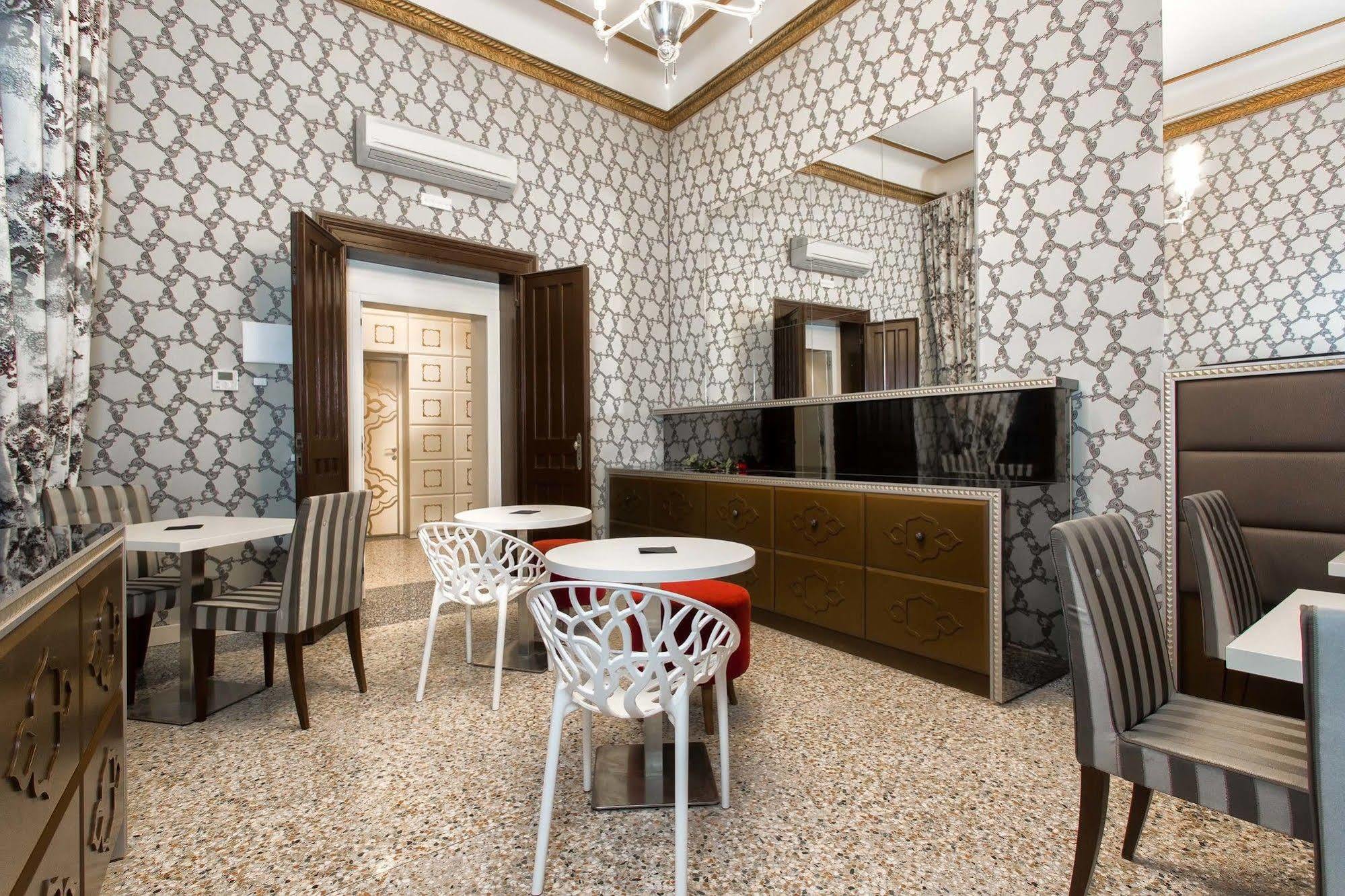 Hotel Ca' Nobile Corner 3*