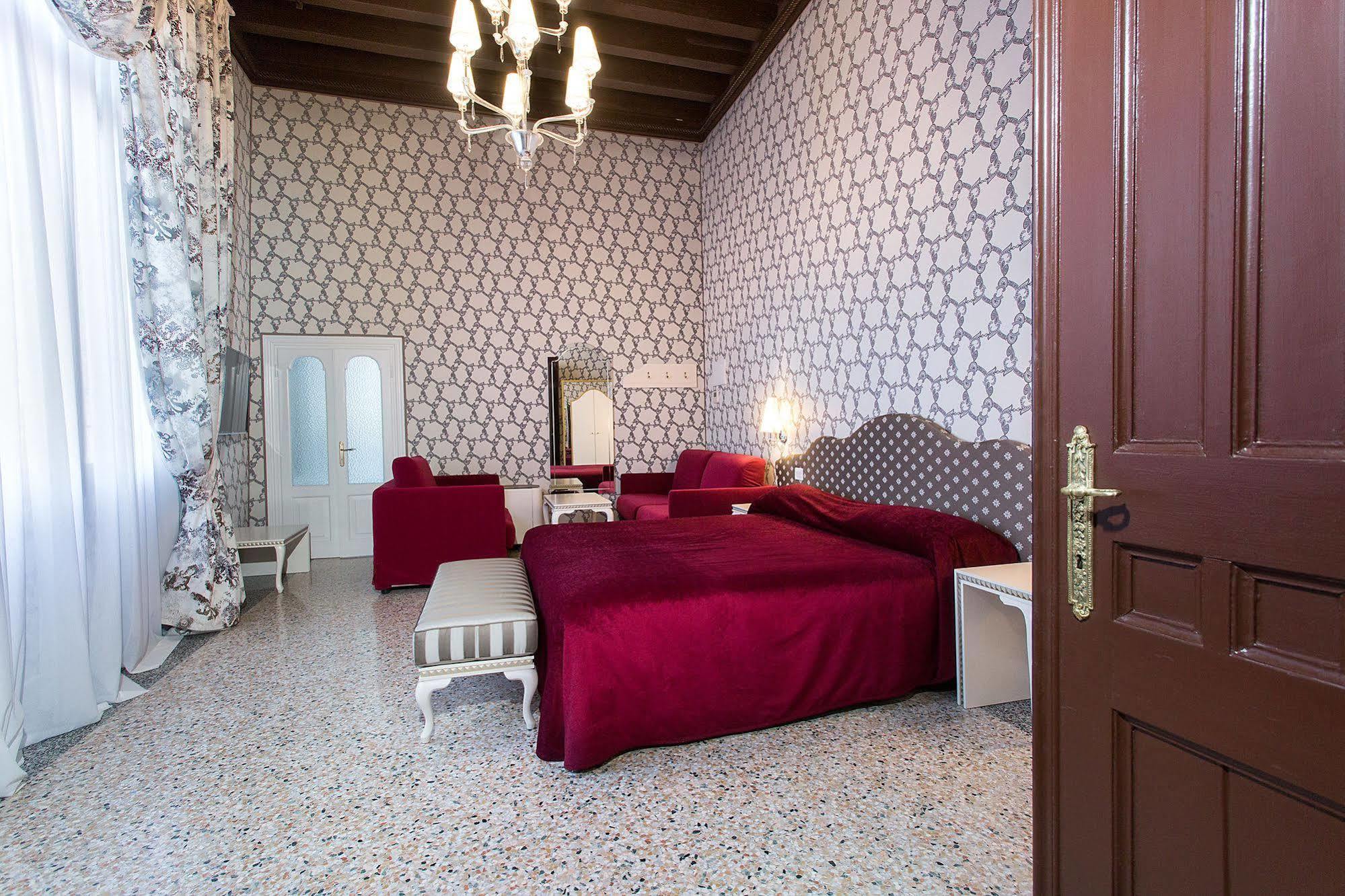 Hotel Ca' Nobile Corner 3*