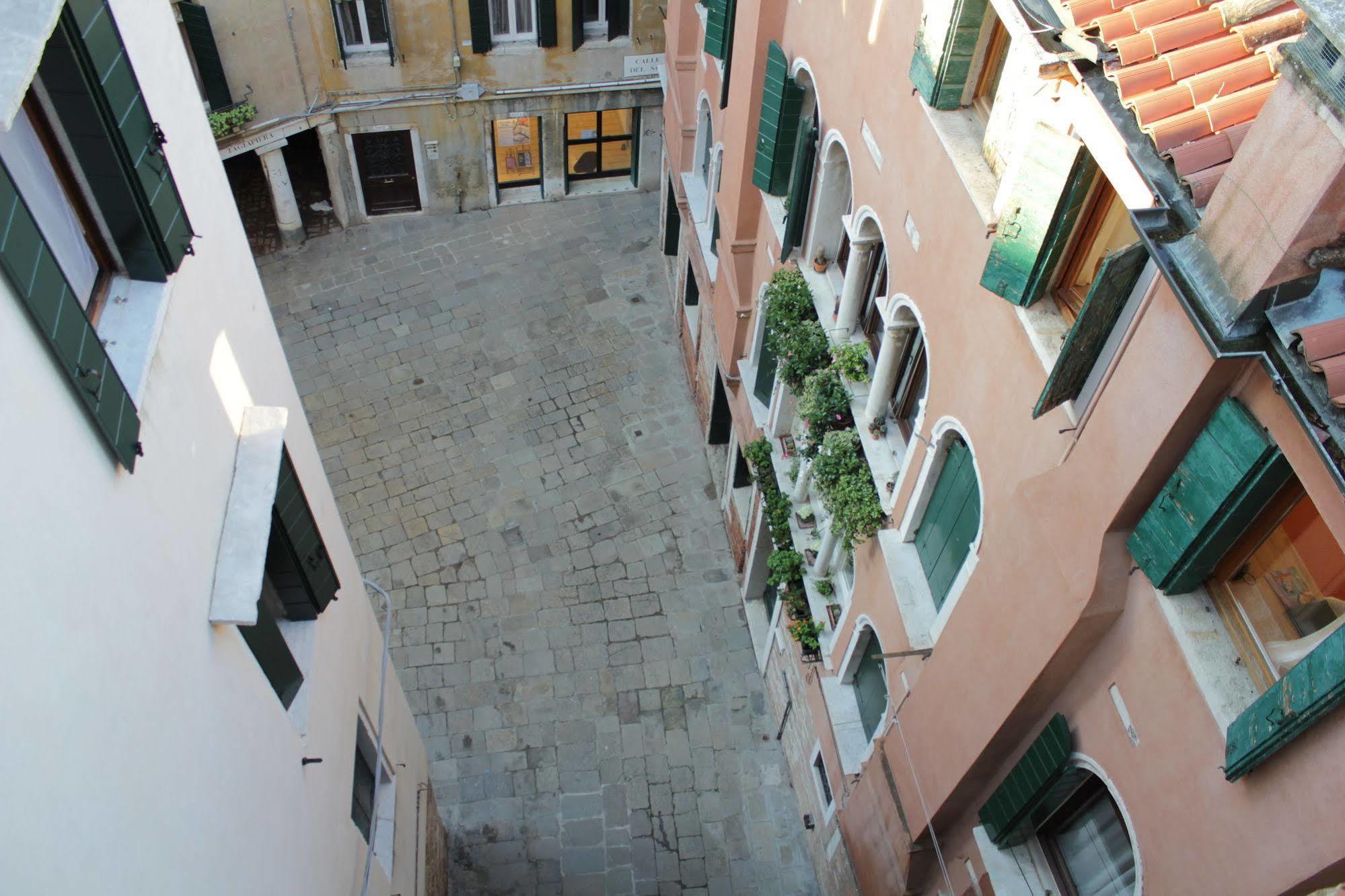 Apartment Rialto Loft Venice