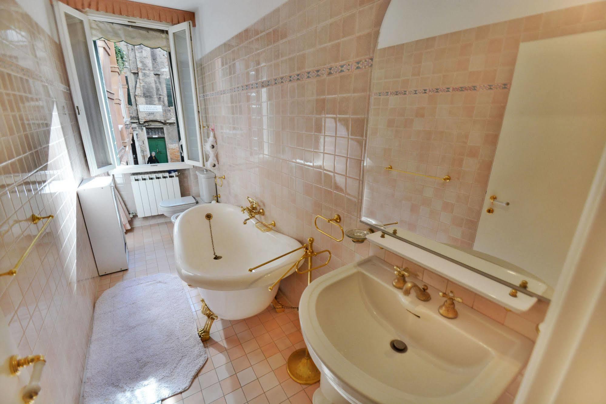 Ve.n.i.ce. Cera Casa Del Sol * Venice