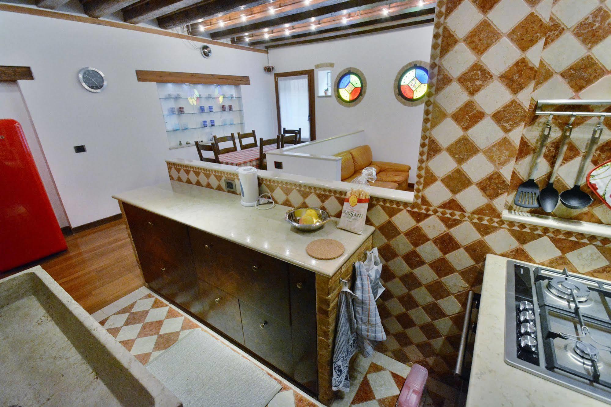 Ve.n.i.ce. Cera Casa De La Vida Apartment Venice
