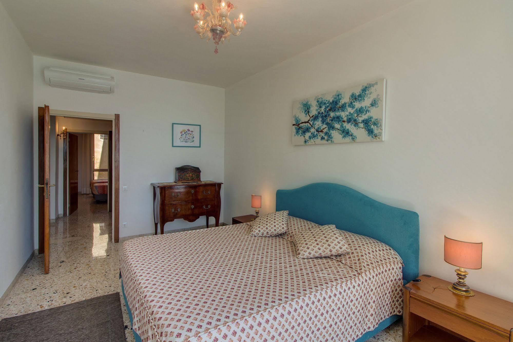 Apartment Ve.n.i.ce Cera Palazzo Gardella Venice